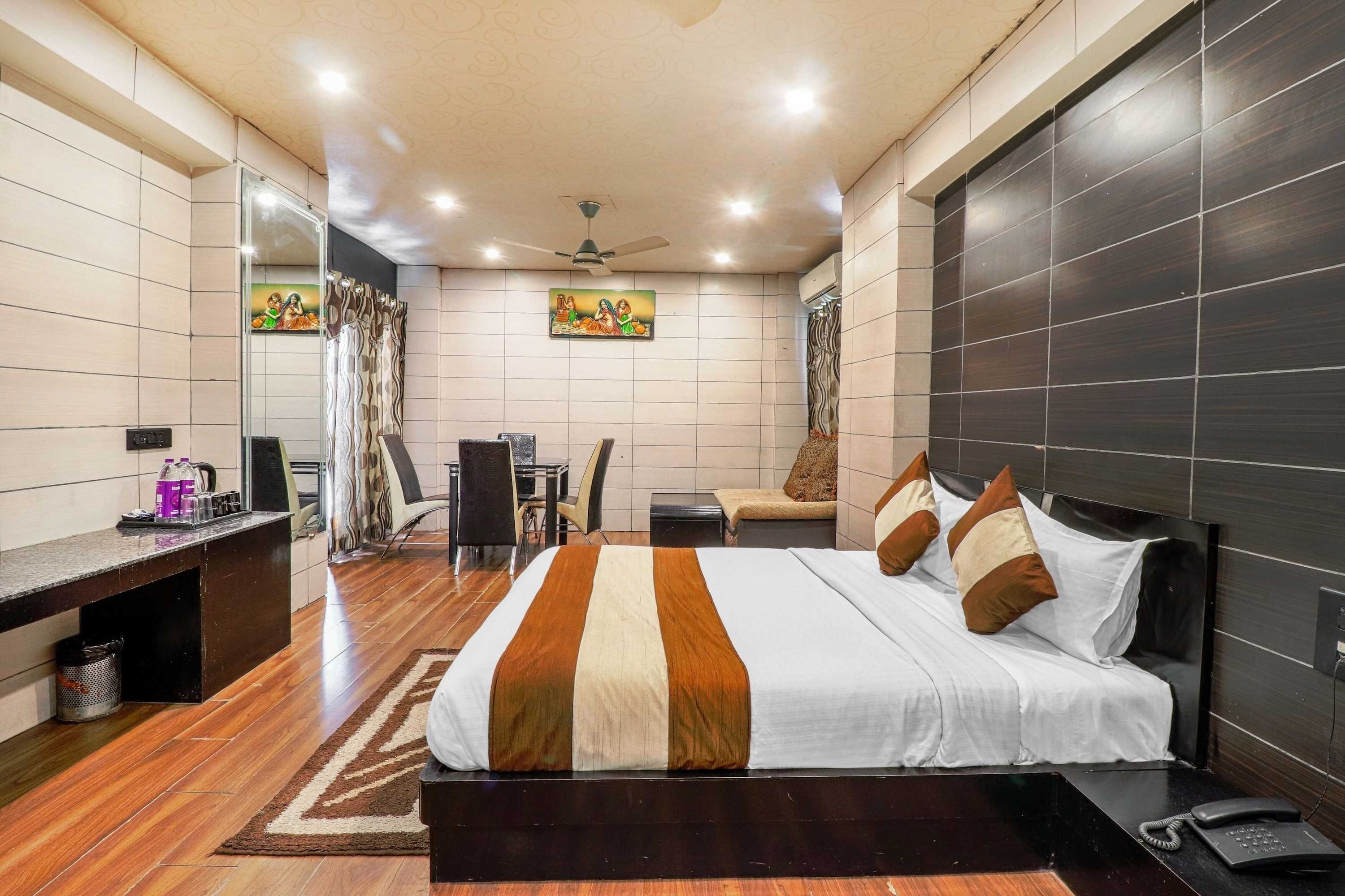 Gift card for Hotel Grand Shiva Near Ganga Ghat by Oaktel Gift card for Hotel Grand Shiva Near Ganga Ghat by Oaktel