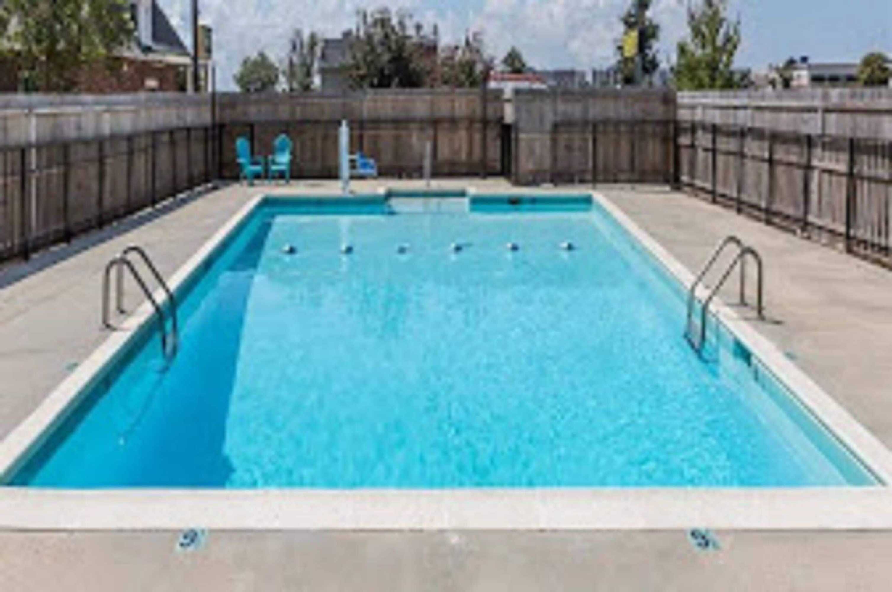 Gift card for Country Inn & Suites by Radisson, New Orleans I-10 East, LA