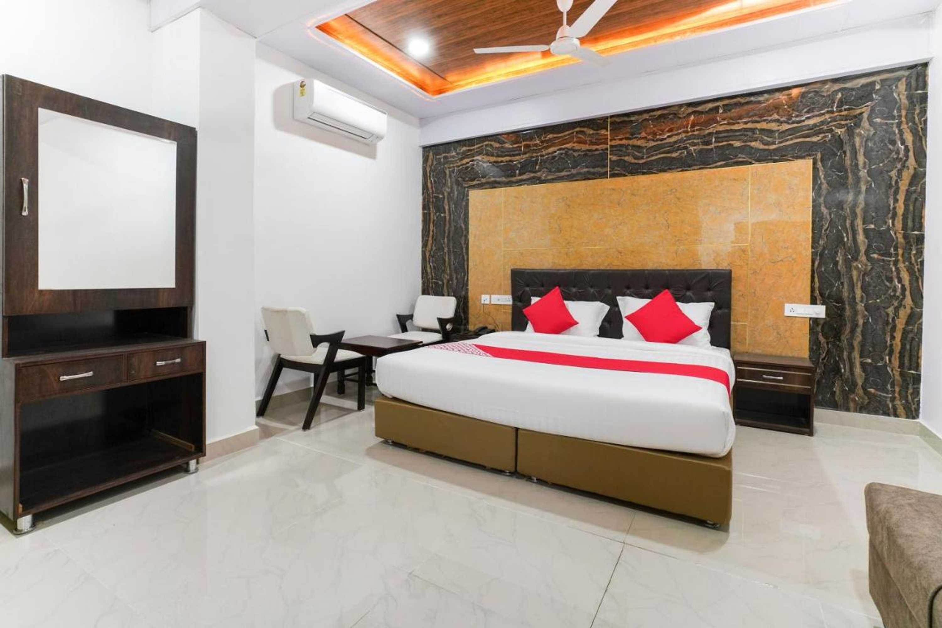 Gift card for Hotel O Raghavendra Residency Gift card for Hotel O Raghavendra Residency