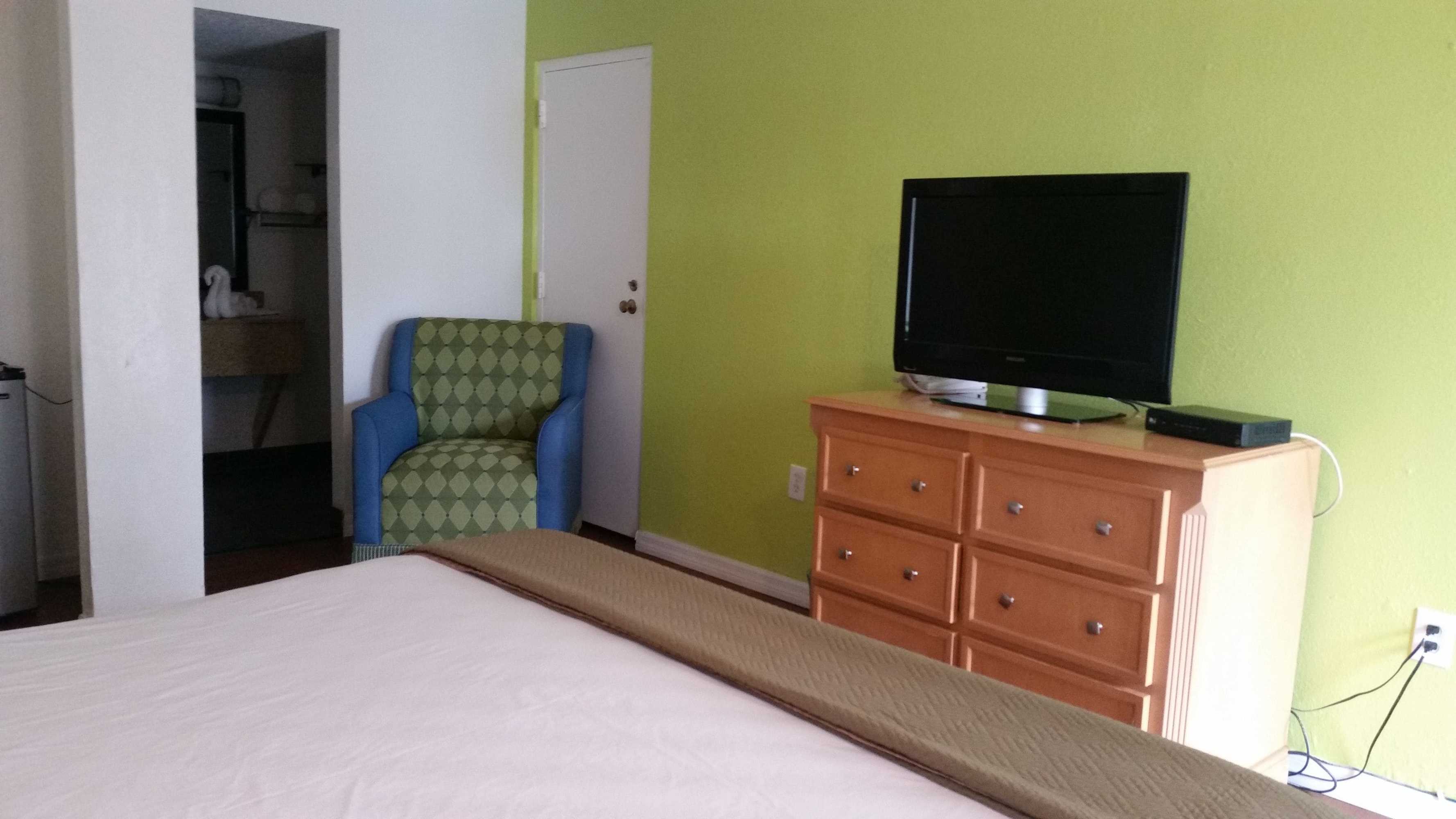 Gift card for Rodeway Inn Clearwater - Central Gift card for Rodeway Inn Clearwater - Central