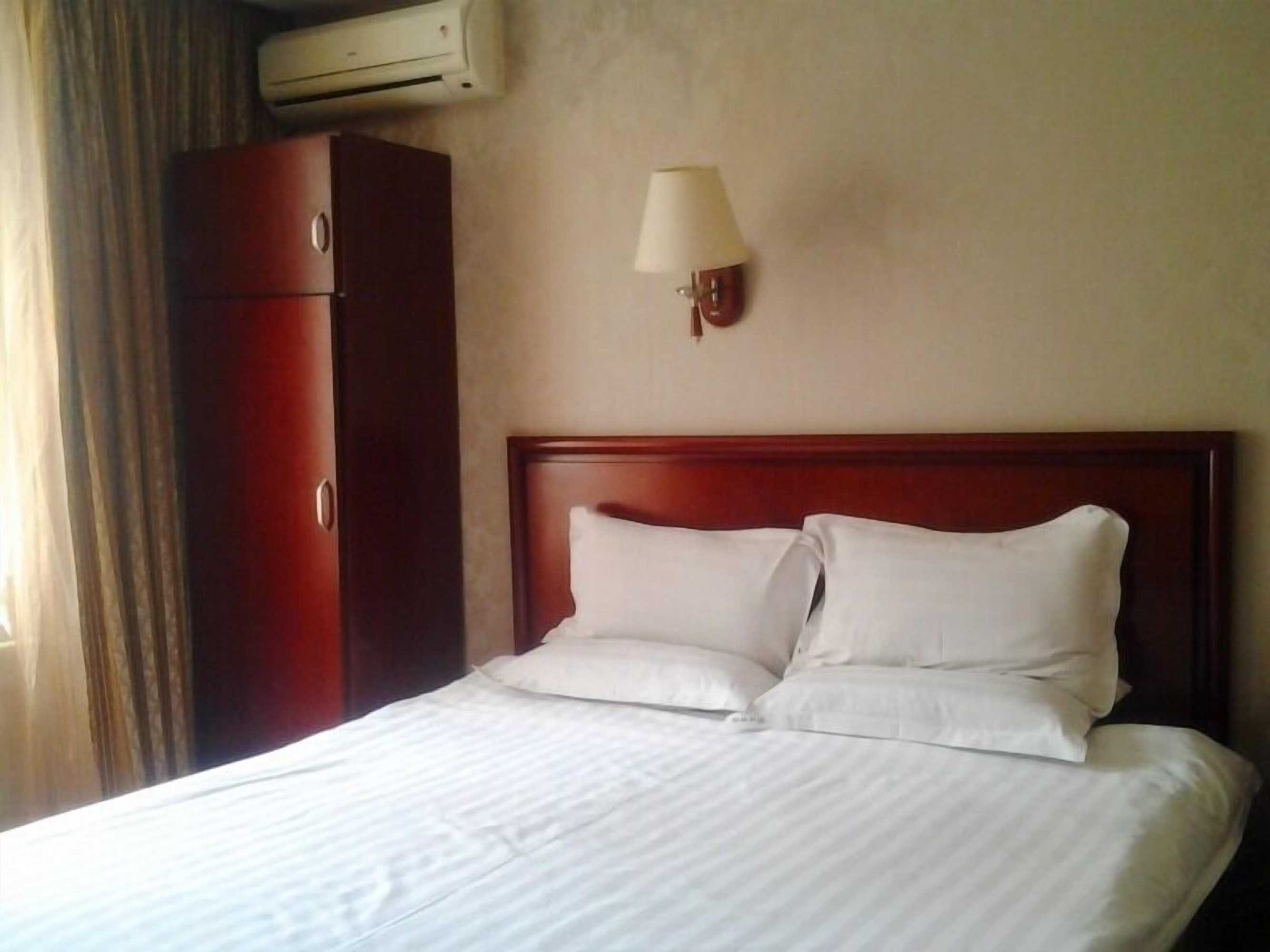 Gift card for Greentree Inn Harbin City Central Avenue Hotel Gift card for Greentree Inn Harbin City Central Avenue Hotel