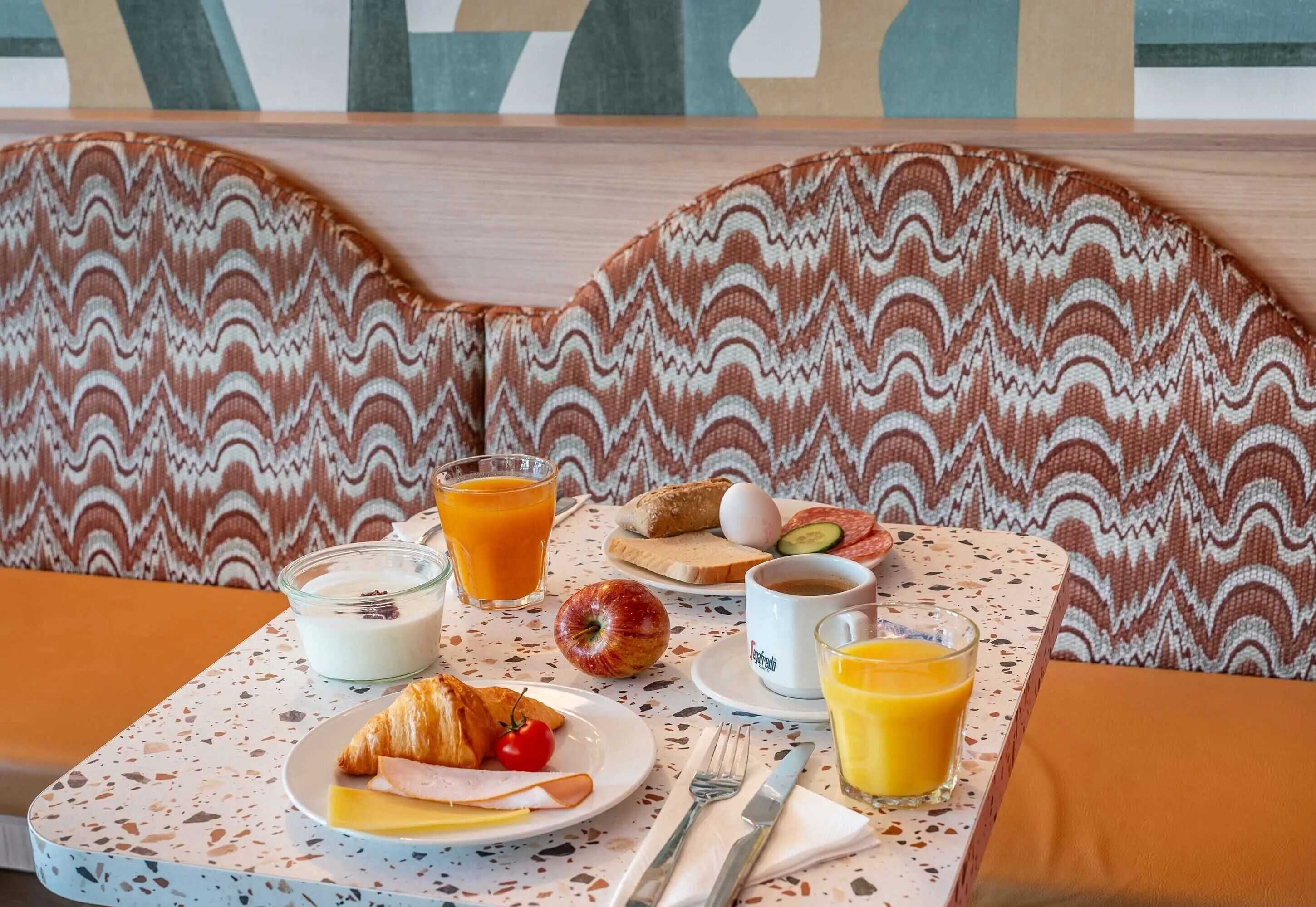 Gift card for B&b Hotel Rothrist Olten Gift card for B&b Hotel Rothrist Olten