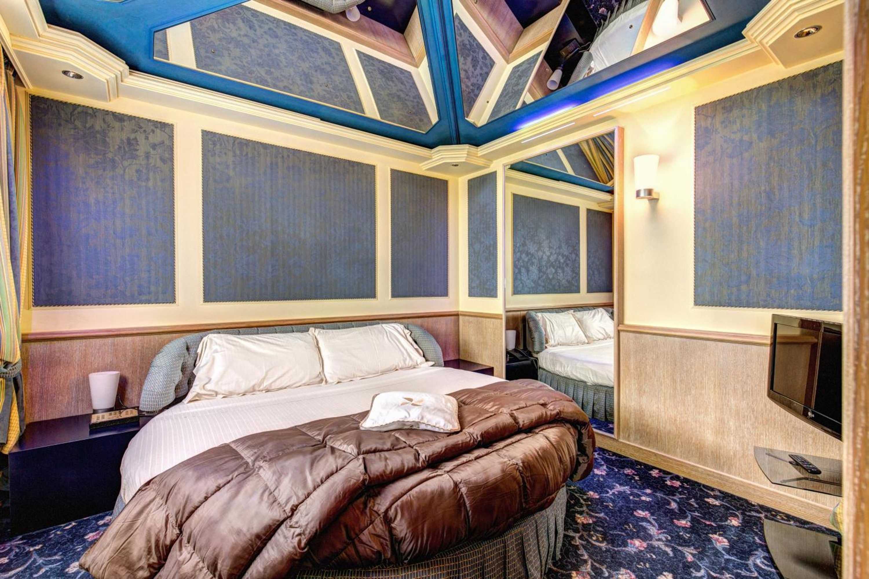 Gift card for Hotel Motel Regal