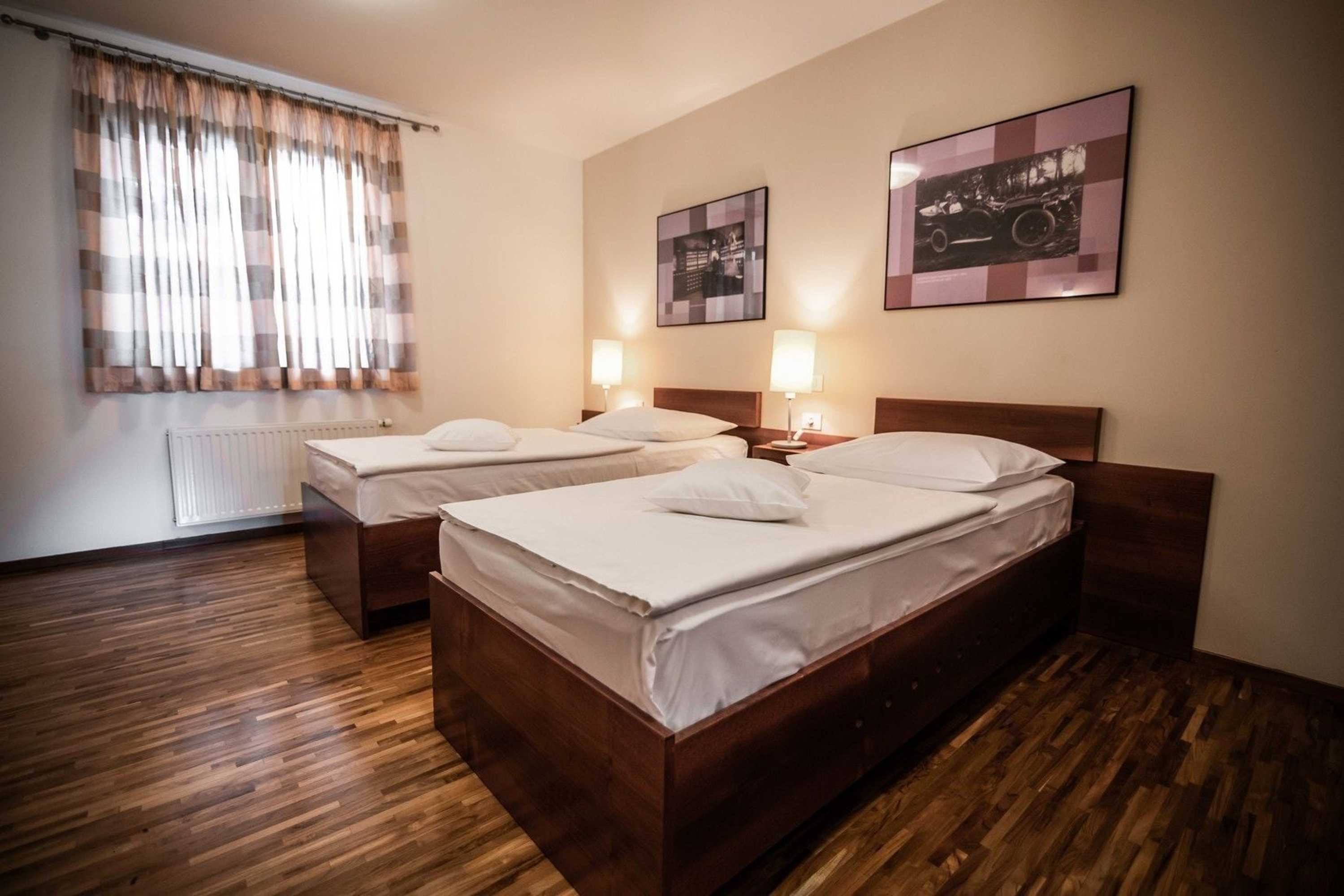 Gift card for Hotel Dvor Jezersek Brnik Gift card for Hotel Dvor Jezersek Brnik