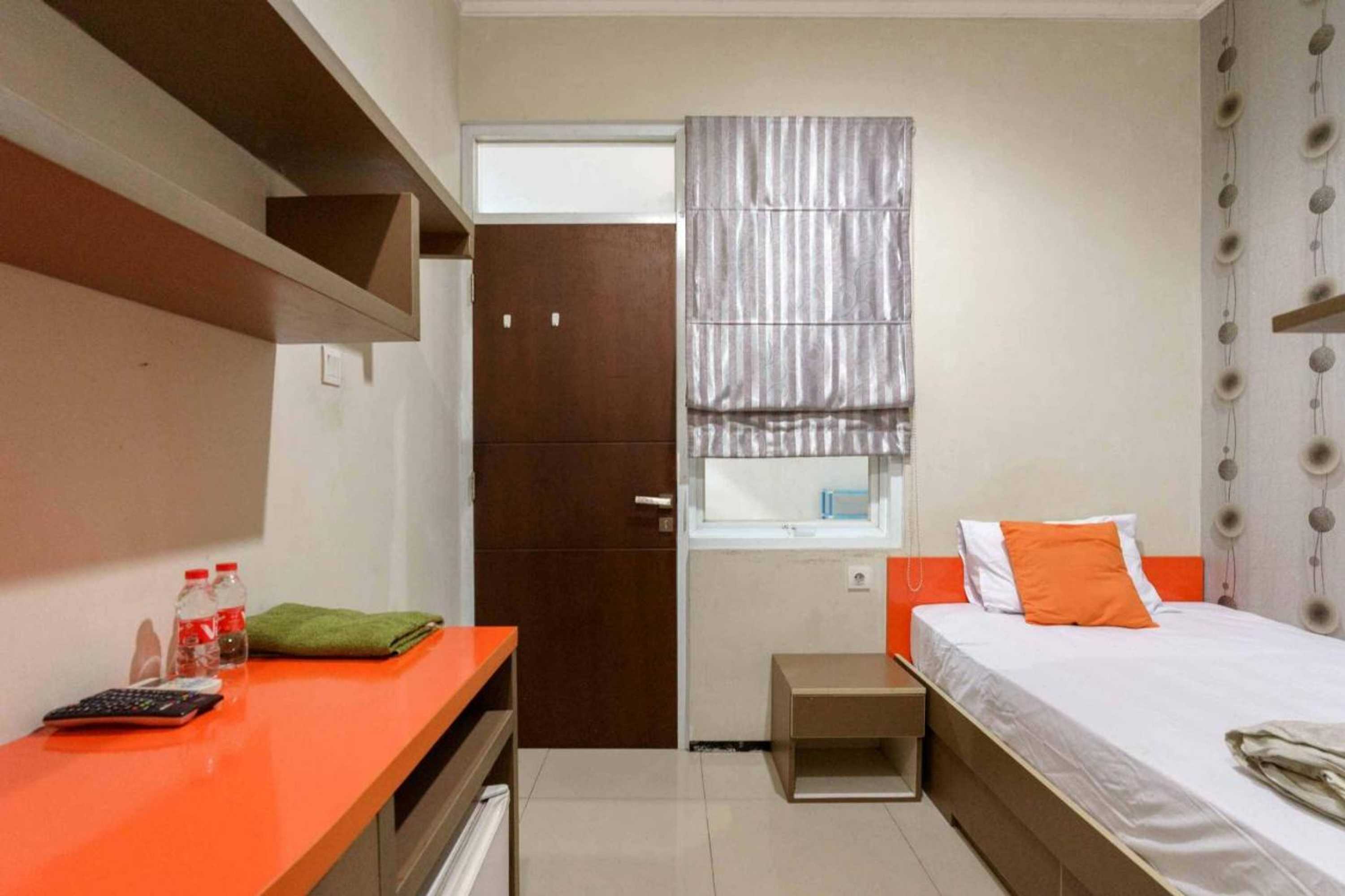 Gift card for Aimer Guest House Syariah Mitra Reddoorz