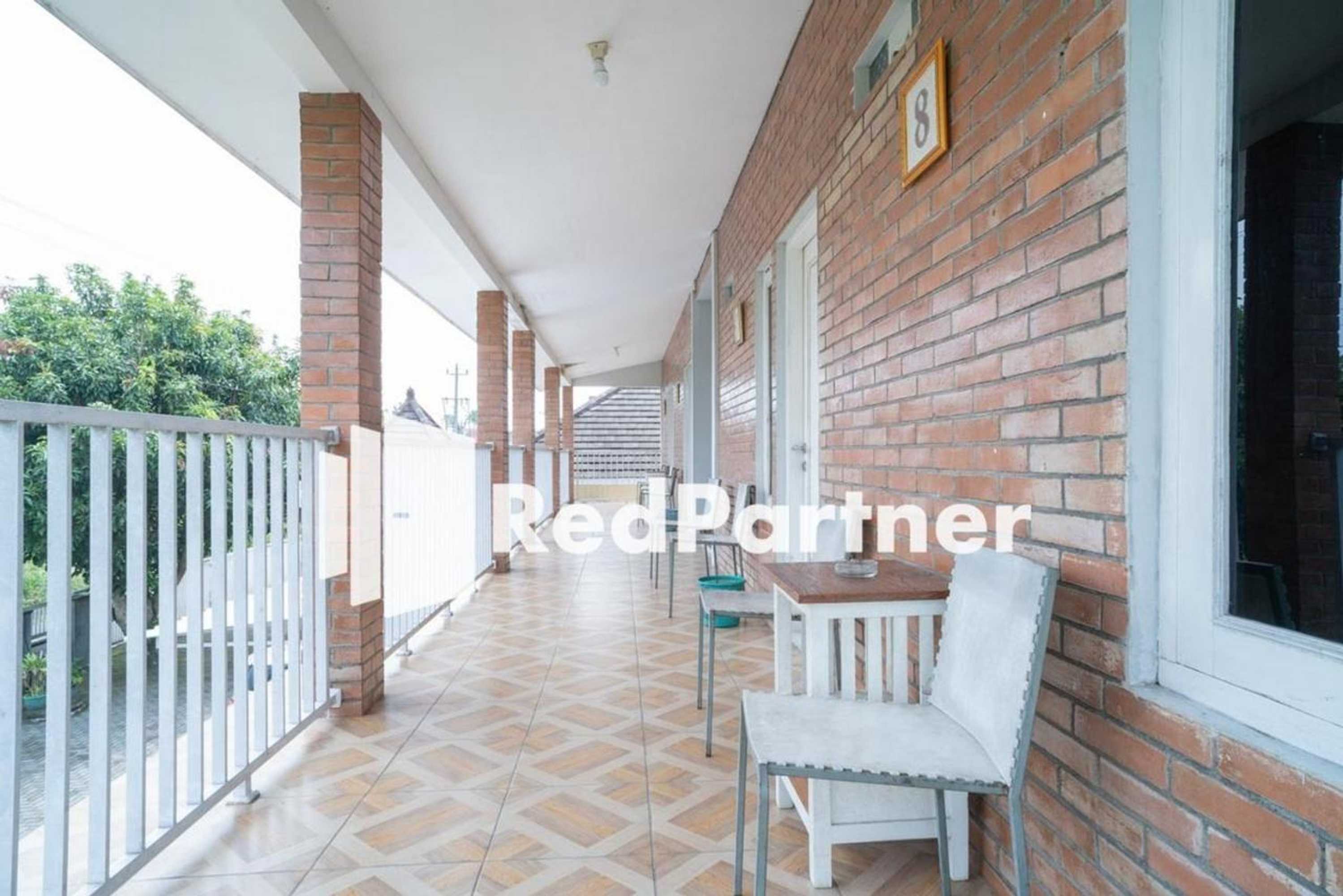 Gift card for House Acasia Syariah Near Universitas Aisyiah Yogyakarta Mitra Reddoorz