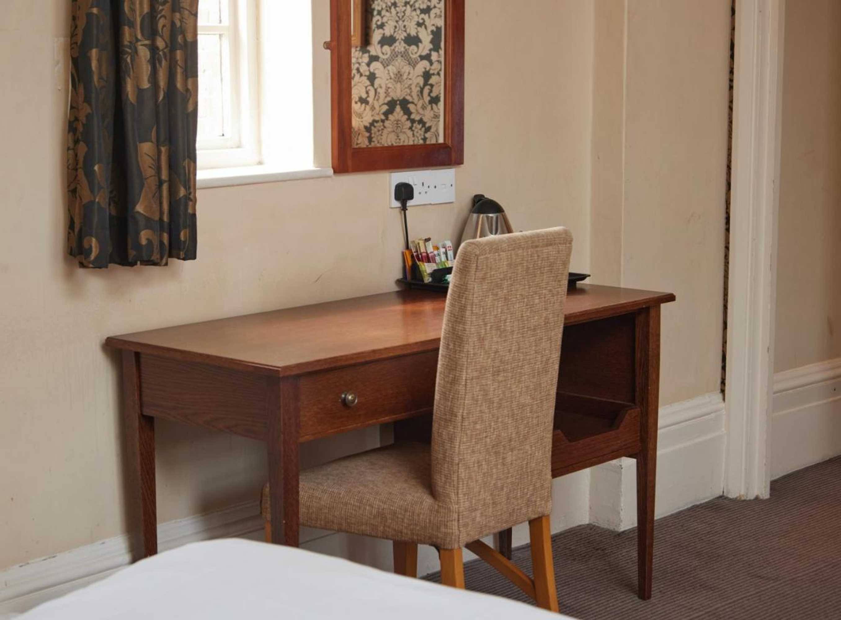 Gift card for Kings Arms Westerham by Greene King Inns Gift card for Kings Arms Westerham by Greene King Inns