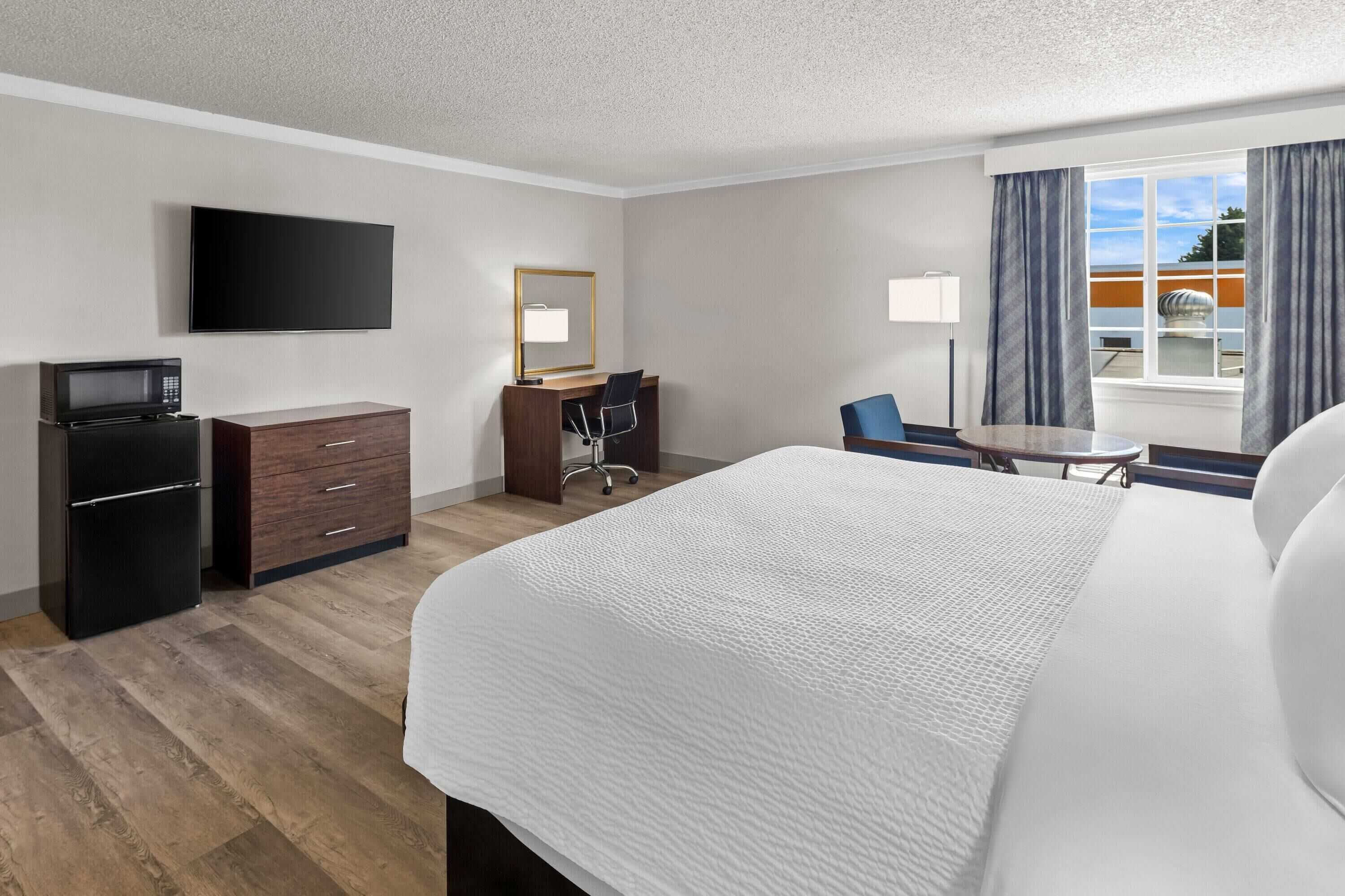 Gift card for Days Inn by Wyndham Mt. Vernon