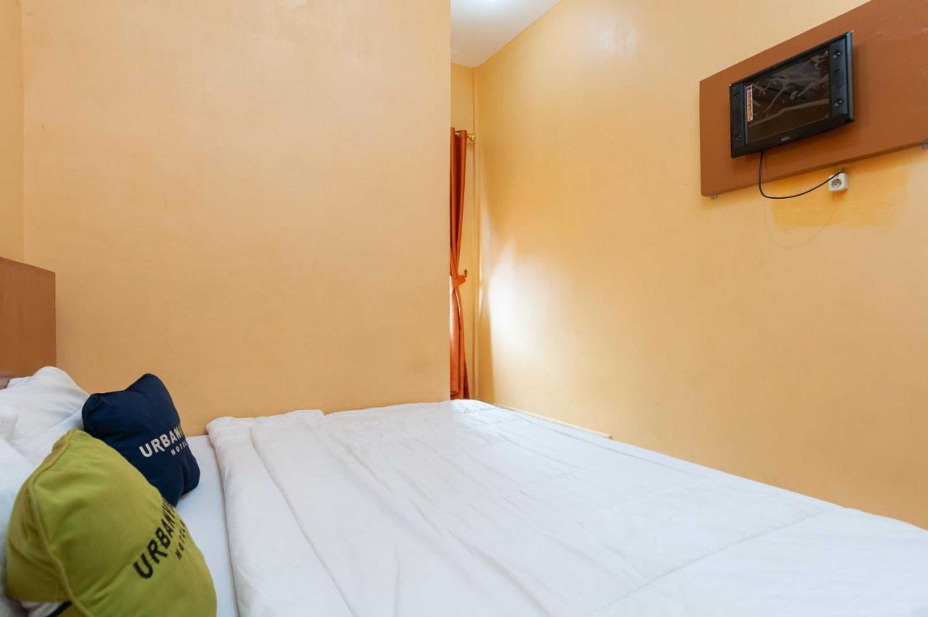 Gift card for Urbanview Hotel Nisura Homestay Medan by Reddoorz Gift card for Urbanview Hotel Nisura Homestay Medan by Reddoorz