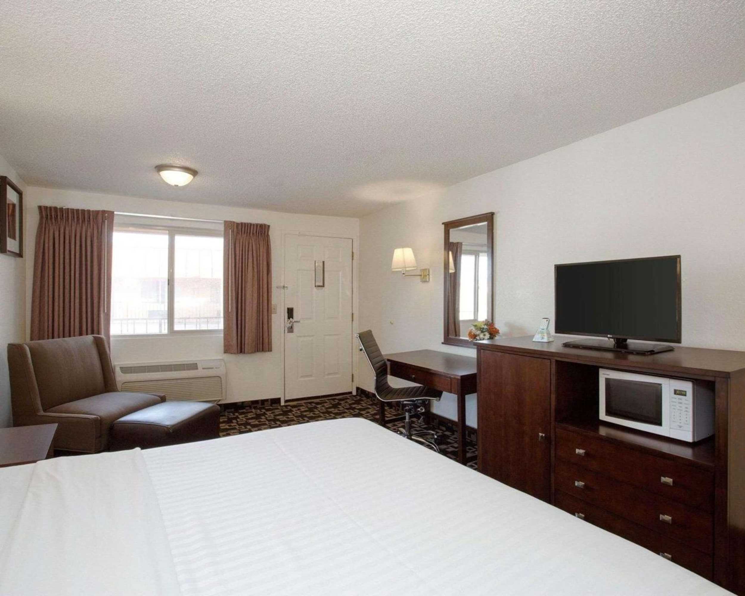 Gift card for Morningglory Inn & Suites Gift card for Morningglory Inn & Suites