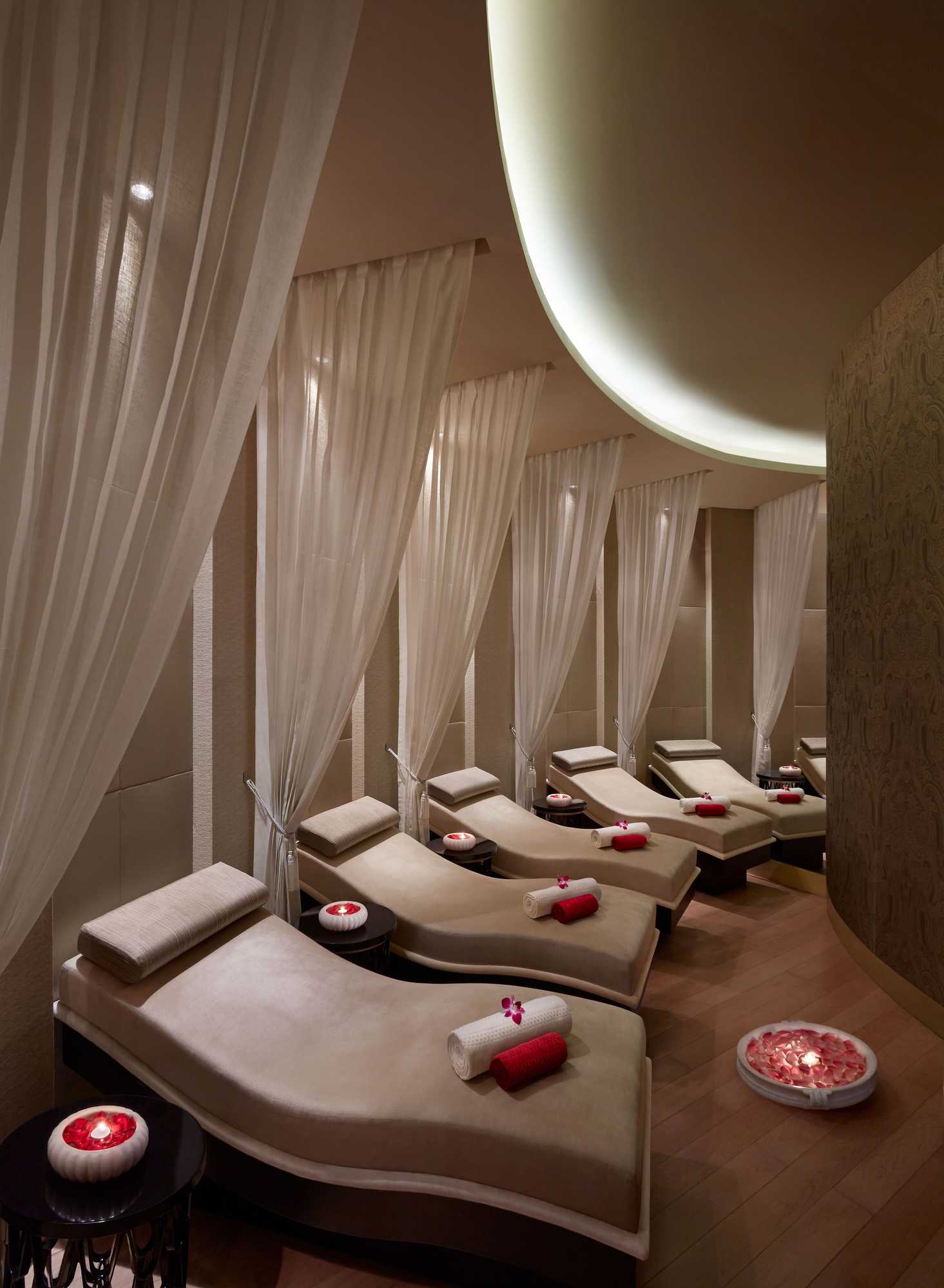 Gift card for Itc Grand Chola, a Luxury Collection Hotel, Chennai Gift card for Itc Grand Chola, a Luxury Collection Hotel, Chennai