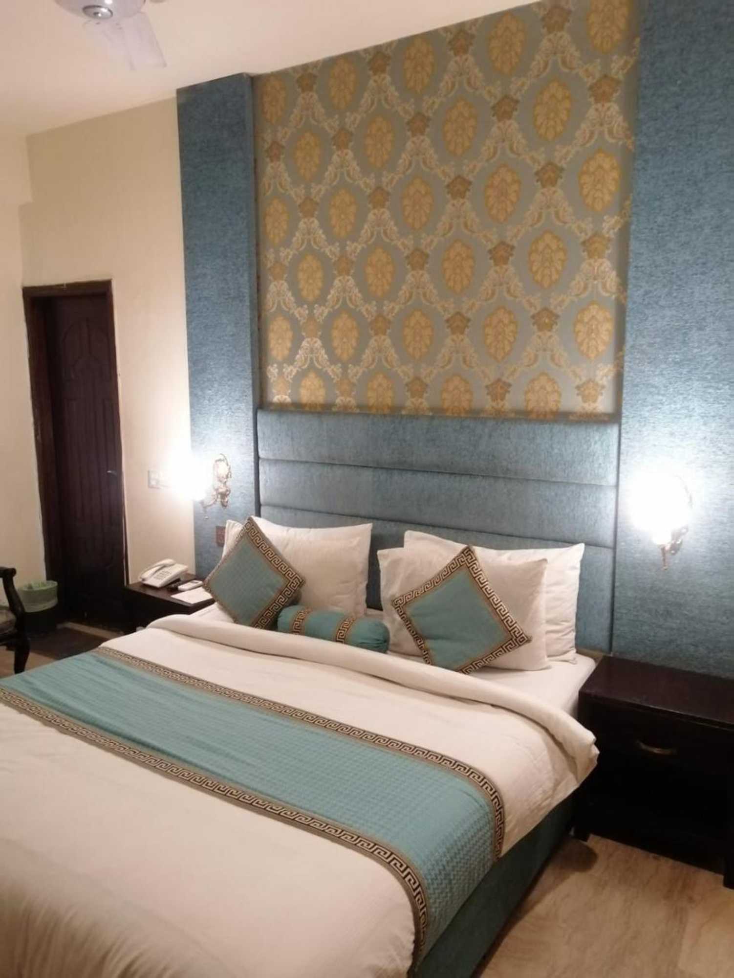 Gift card for Shelton Hotel Lahore