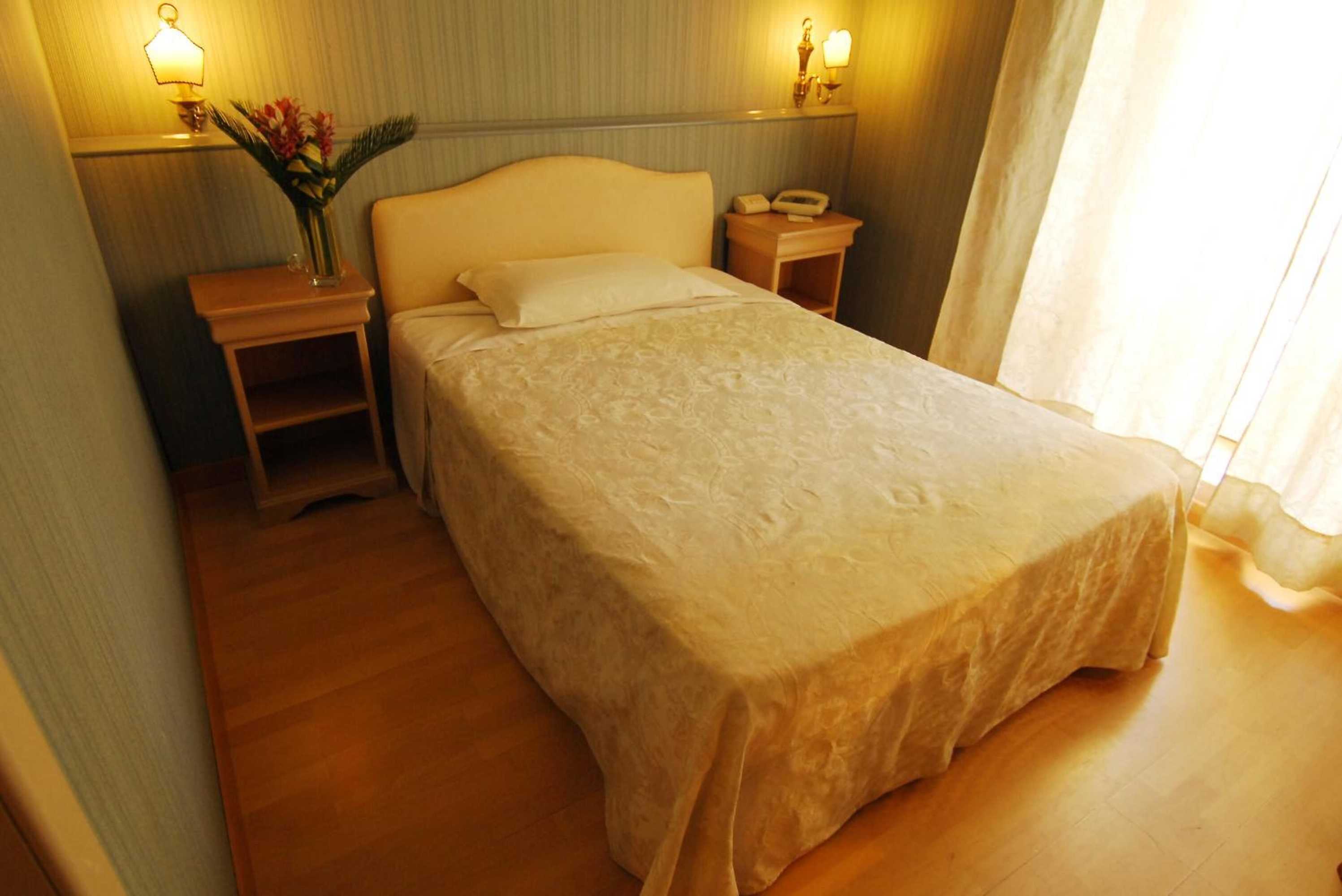 Gift card for Grande Albergo Quattro Stagioni Gift card for Grande Albergo Quattro Stagioni