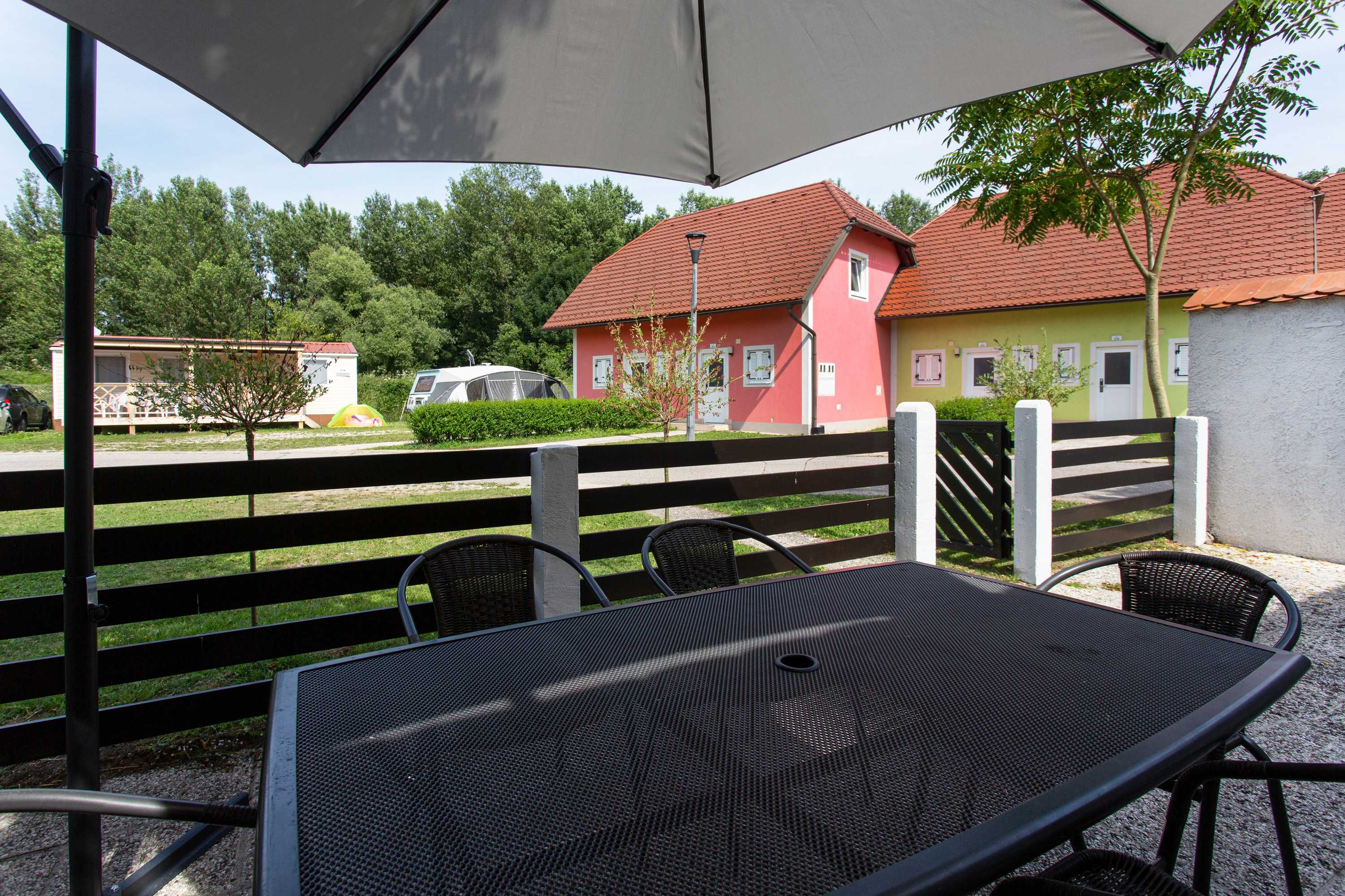 Gift card for Lake View Mobile Homes With Thermal Riviera Tickets in Terme Čatež Gift card for Lake View Mobile Homes With Thermal Riviera Tickets in Terme Čatež