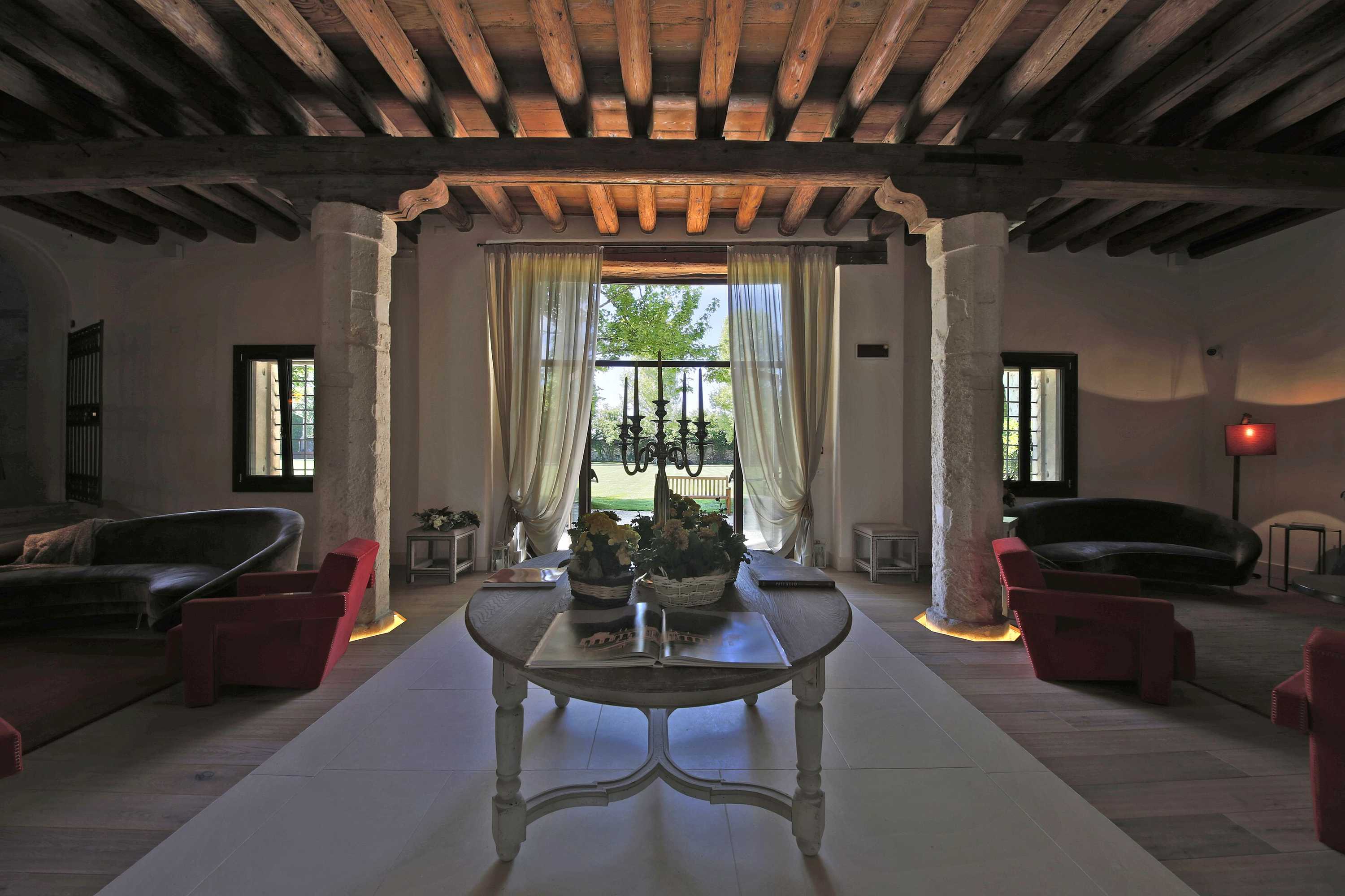 Gift card for La Barchessa di Villa Pisani Gift card for La Barchessa di Villa Pisani