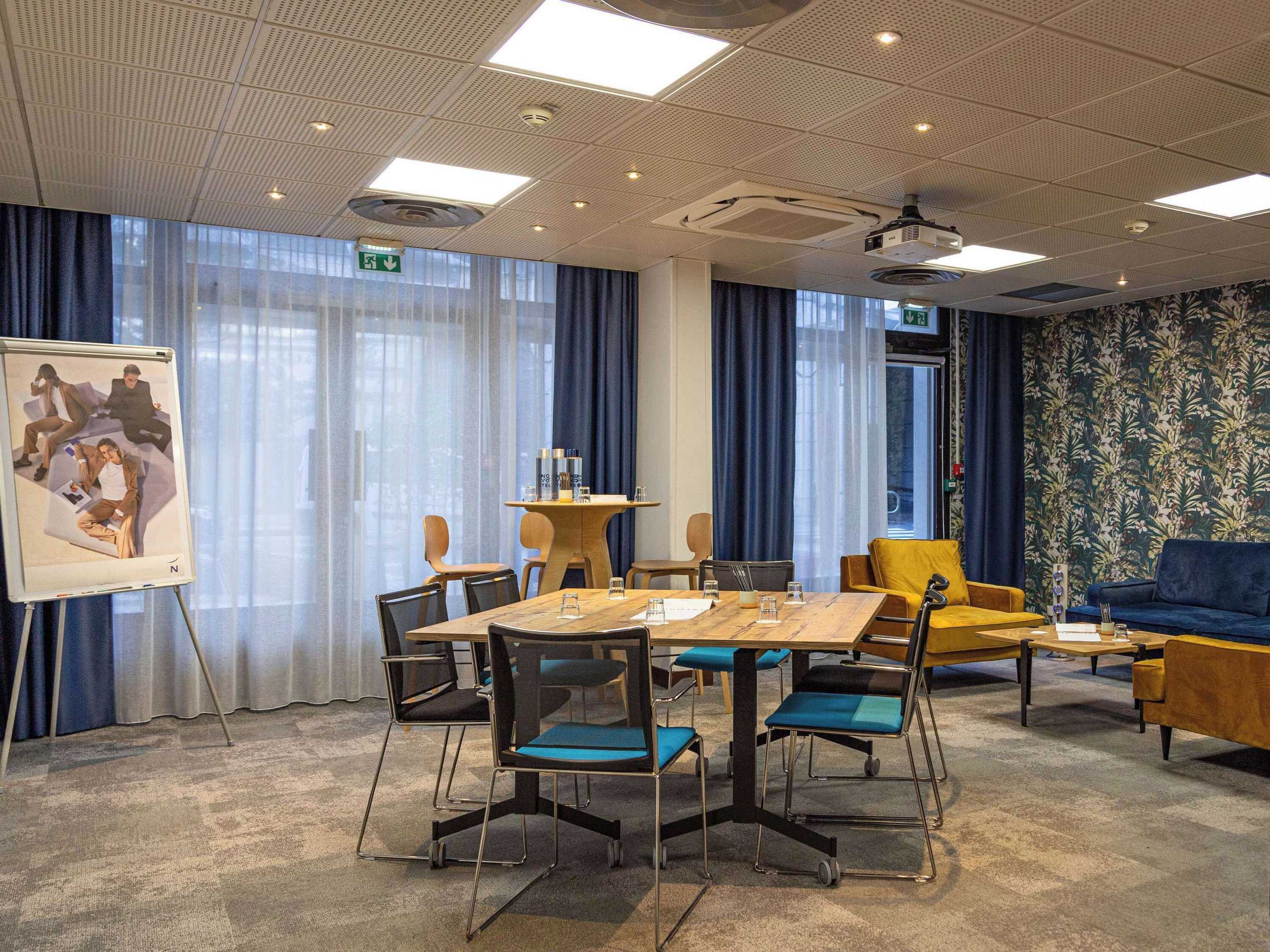 Gift card for Novotel Paris Pont De Sevres Gift card for Novotel Paris Pont De Sevres