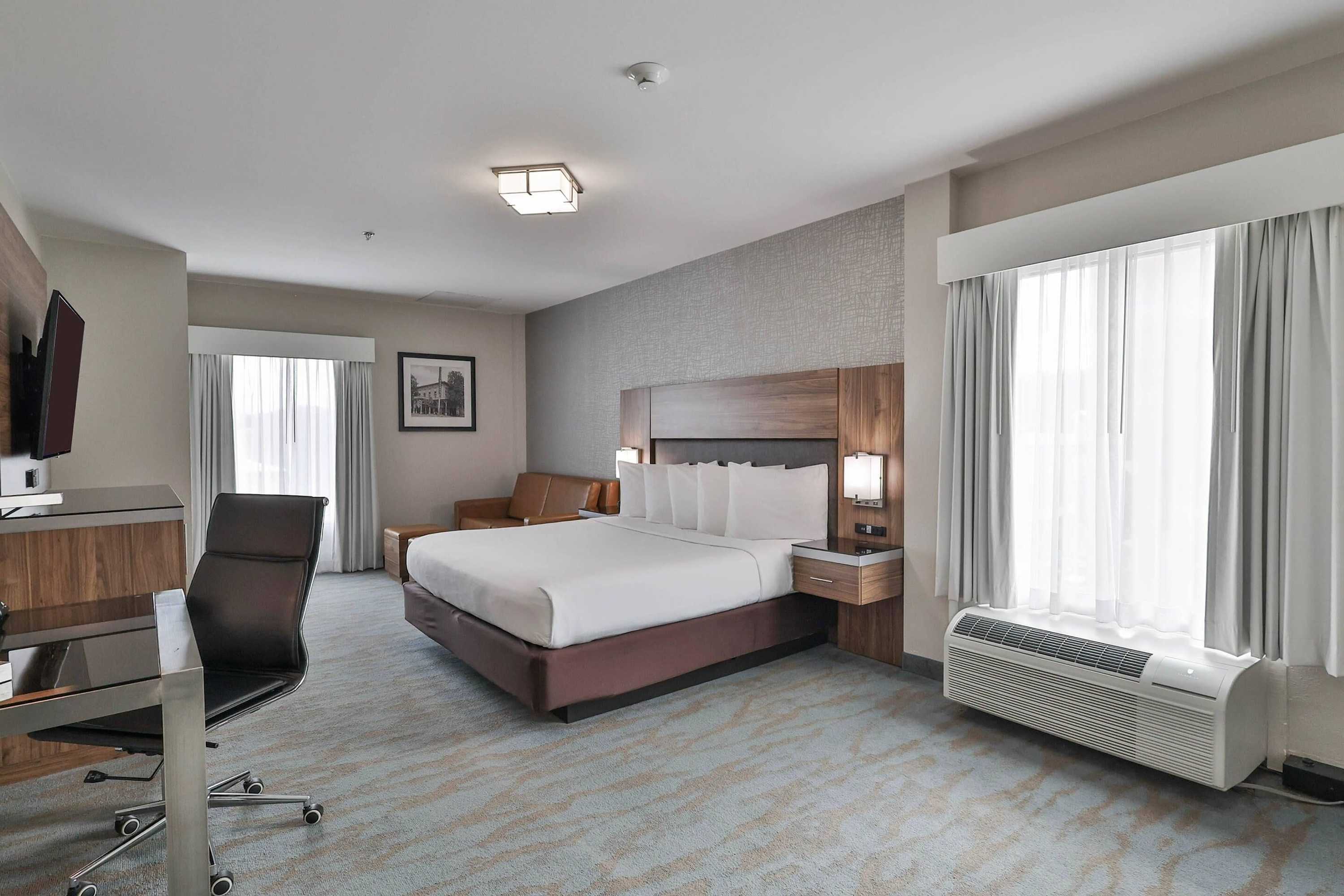 Gift card for The Penn Stroud, Stroudsburg - Poconos, an Ascend Collection Hotel Gift card for The Penn Stroud, Stroudsburg - Poconos, an Ascend Collection Hotel