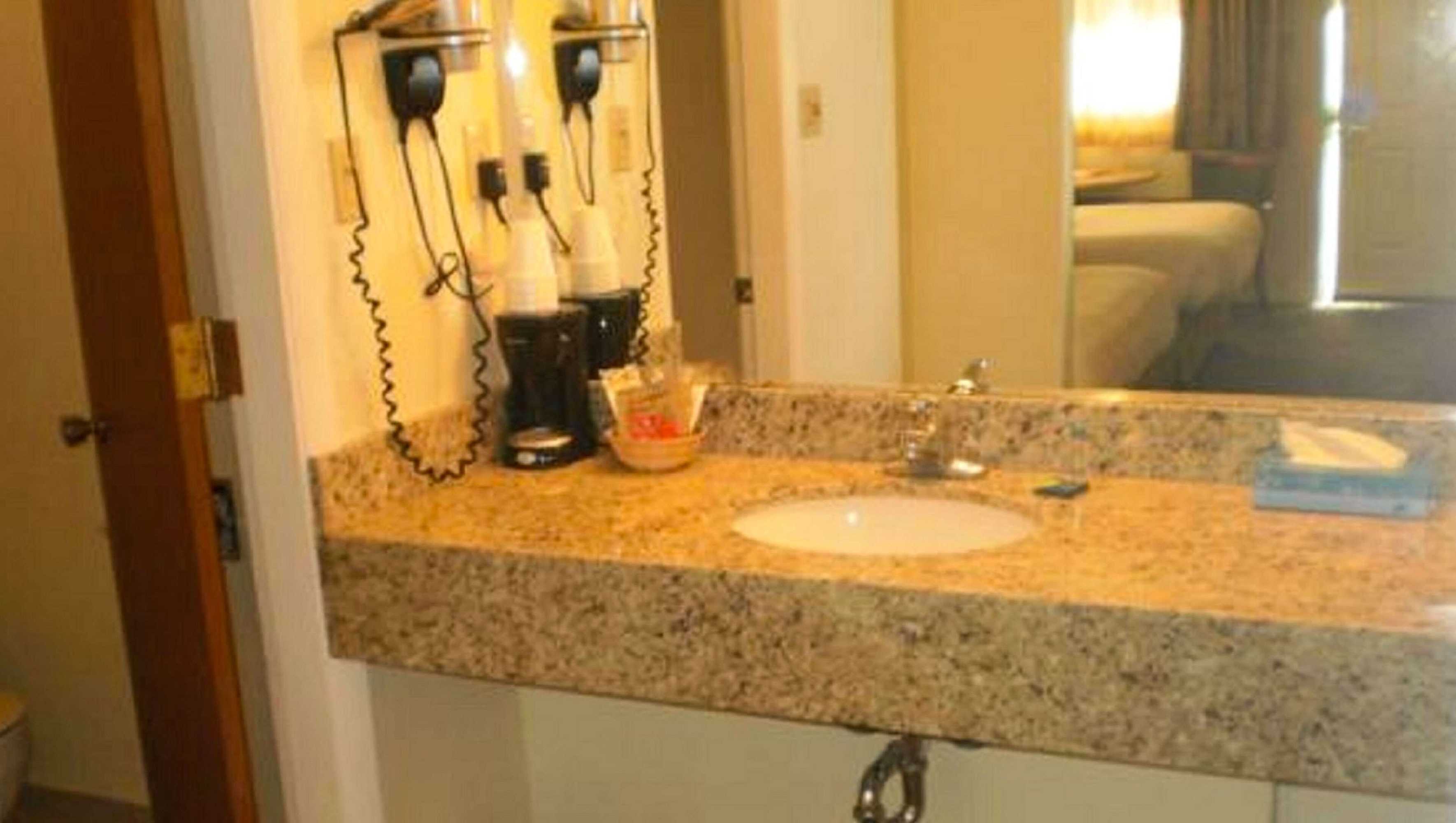 Gift card for Magnuson Hotel Park Vue