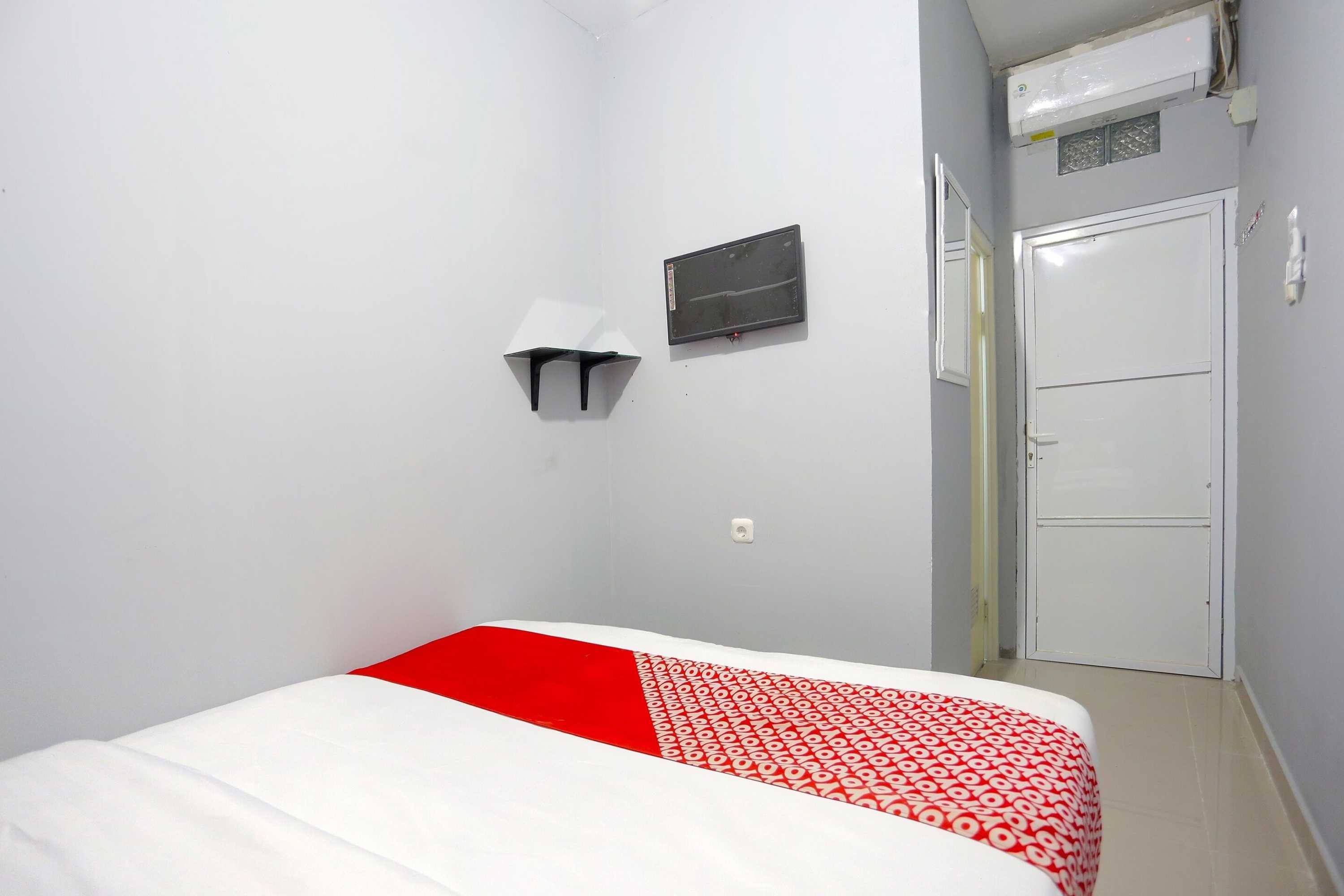 Gift card for Oyo 90848 J&b Rooms Bekasi Gift card for Oyo 90848 J&b Rooms Bekasi