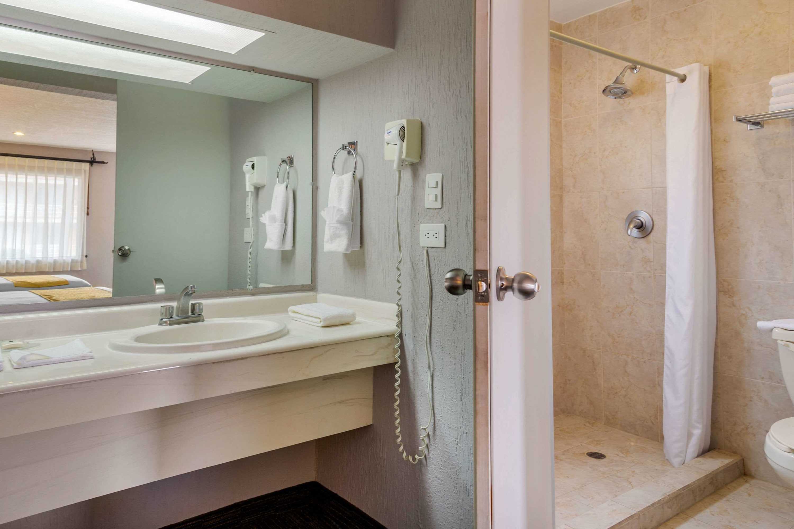 Gift card for Quality Inn Piedras Negras Gift card for Quality Inn Piedras Negras
