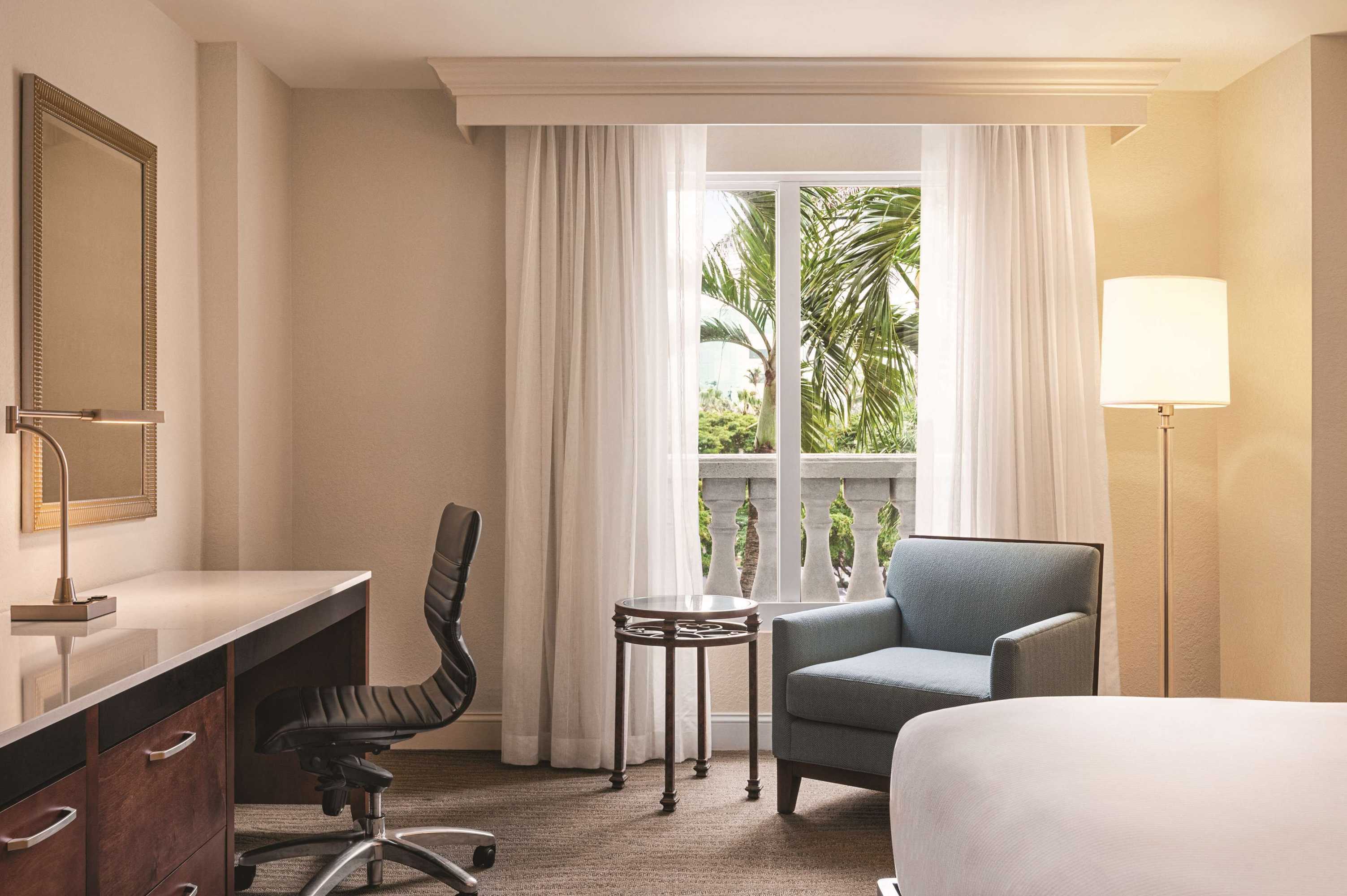Gift card for Hilton Naples