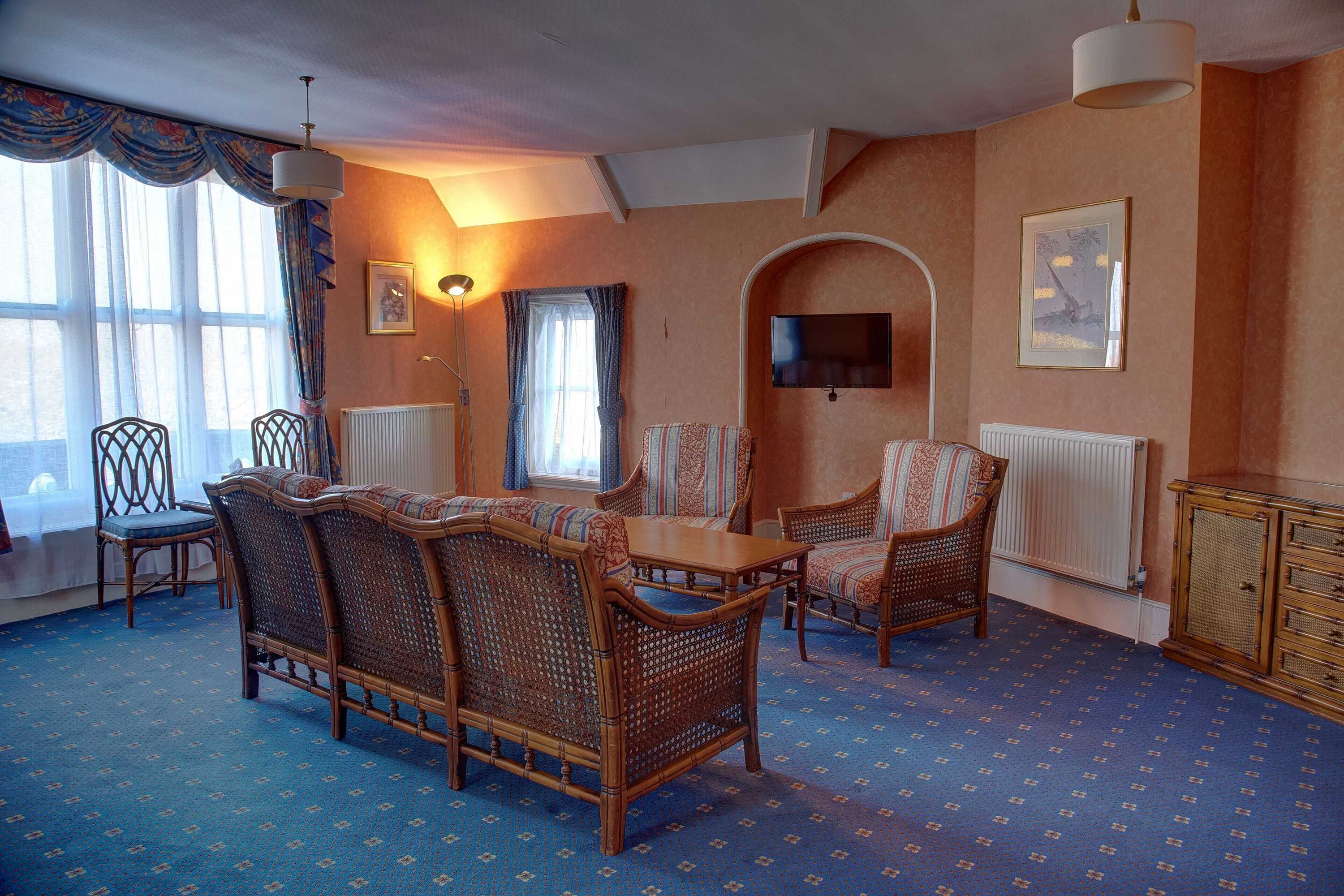 Gift card for Signorelli - Spacious And Welcoming One-Bedroom Halldis Apartment Gift card for Signorelli - Spacious And Welcoming One-Bedroom Halldis Apartment
