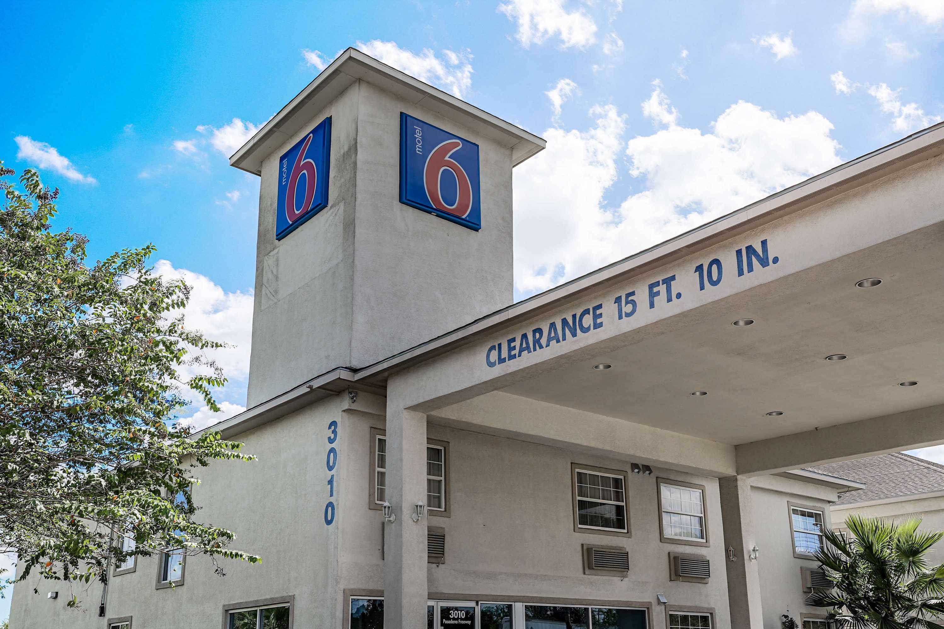 Gift card for Motel 6 Pasadena, TX Gift card for Motel 6 Pasadena, TX
