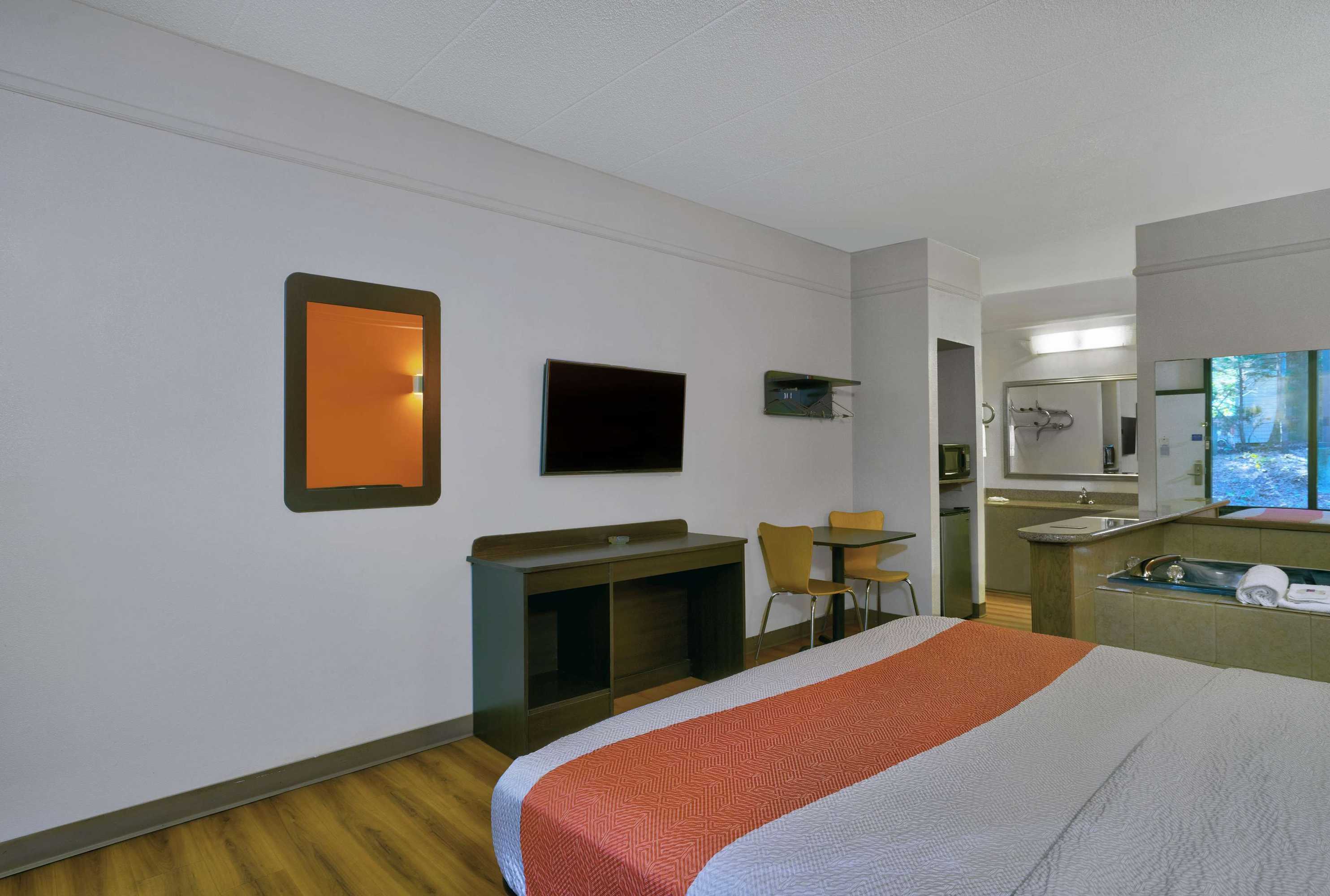 Gift card for Motel 6 Seaford, DE Gift card for Motel 6 Seaford, DE