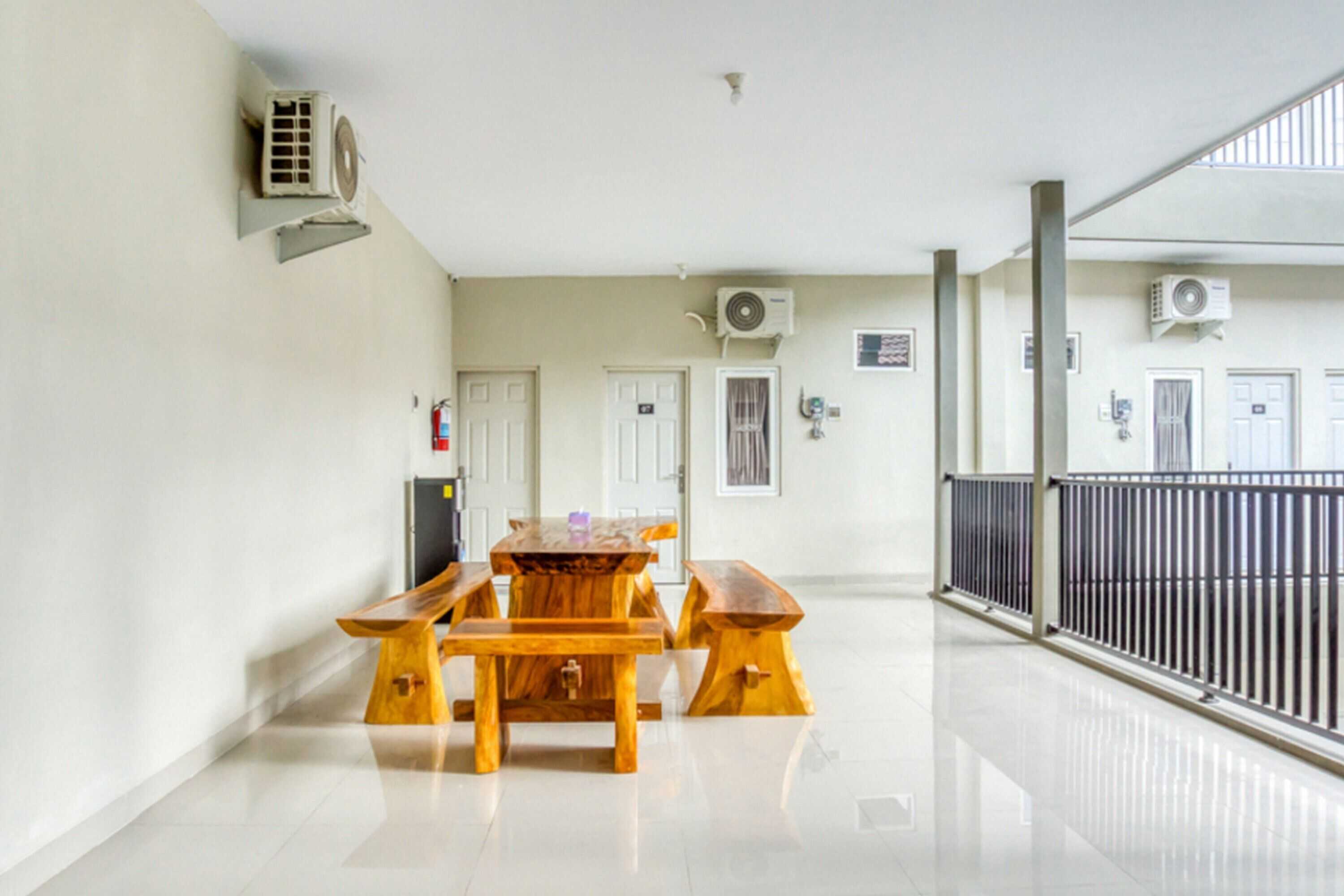 Gift card for Reddoorz @ Plemburan Jakal 2