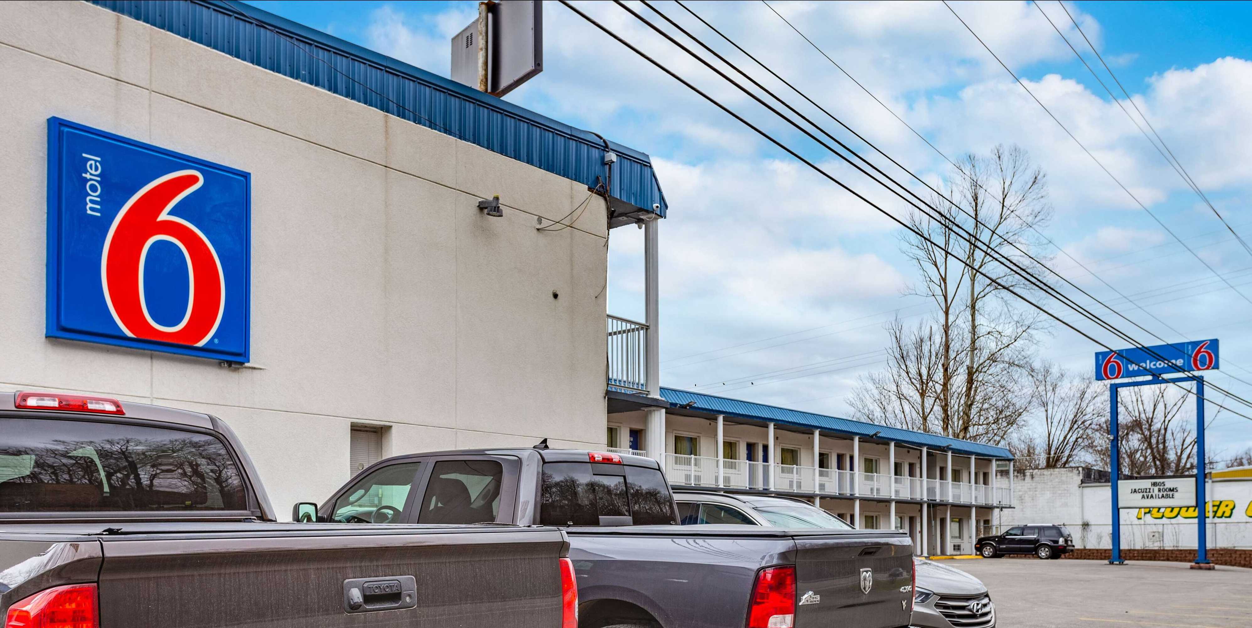 Gift card for Motel 6 Huntington, WV Gift card for Motel 6 Huntington, WV
