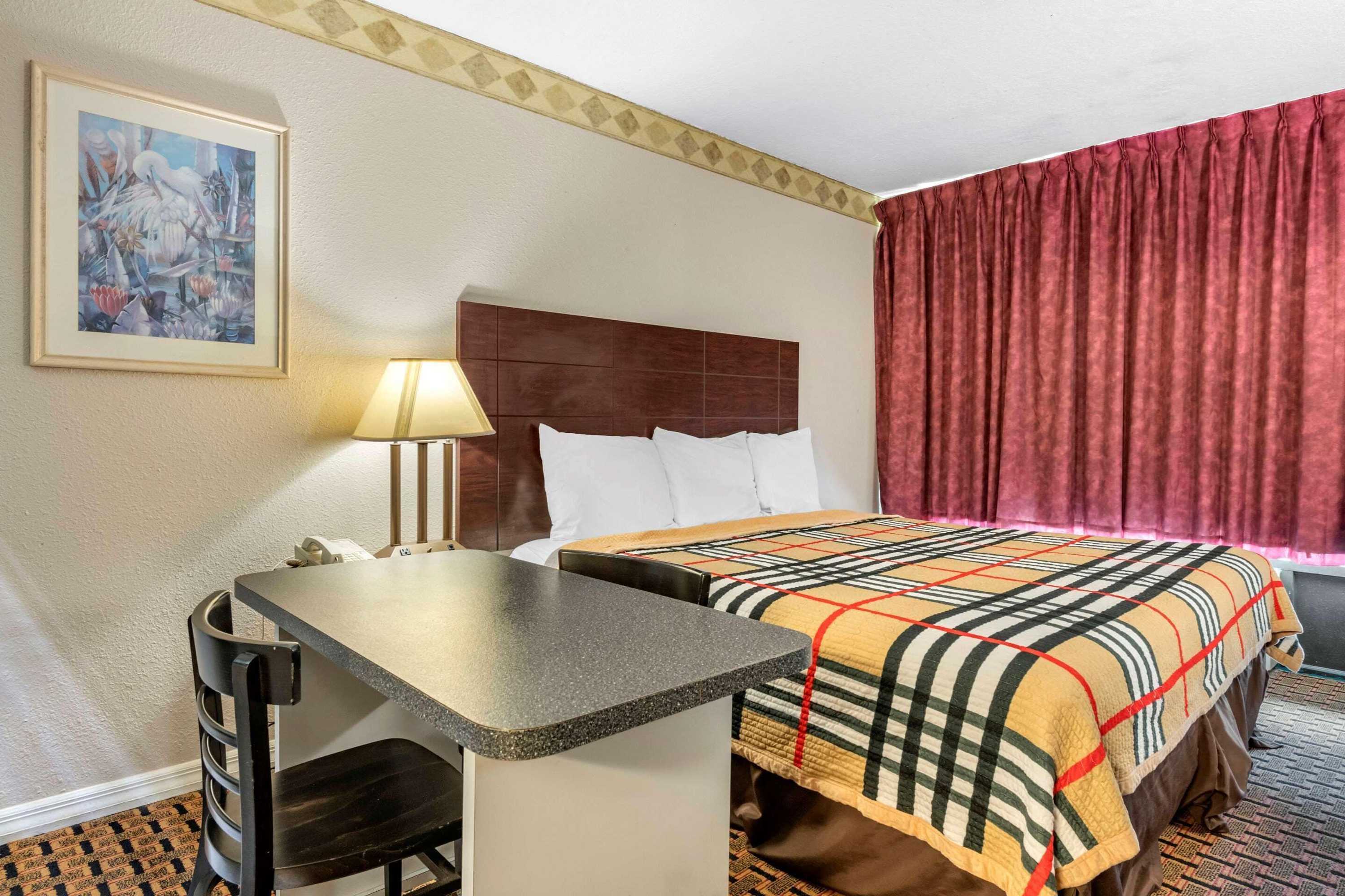 Gift card for Rodeway Inn Gift card for Rodeway Inn