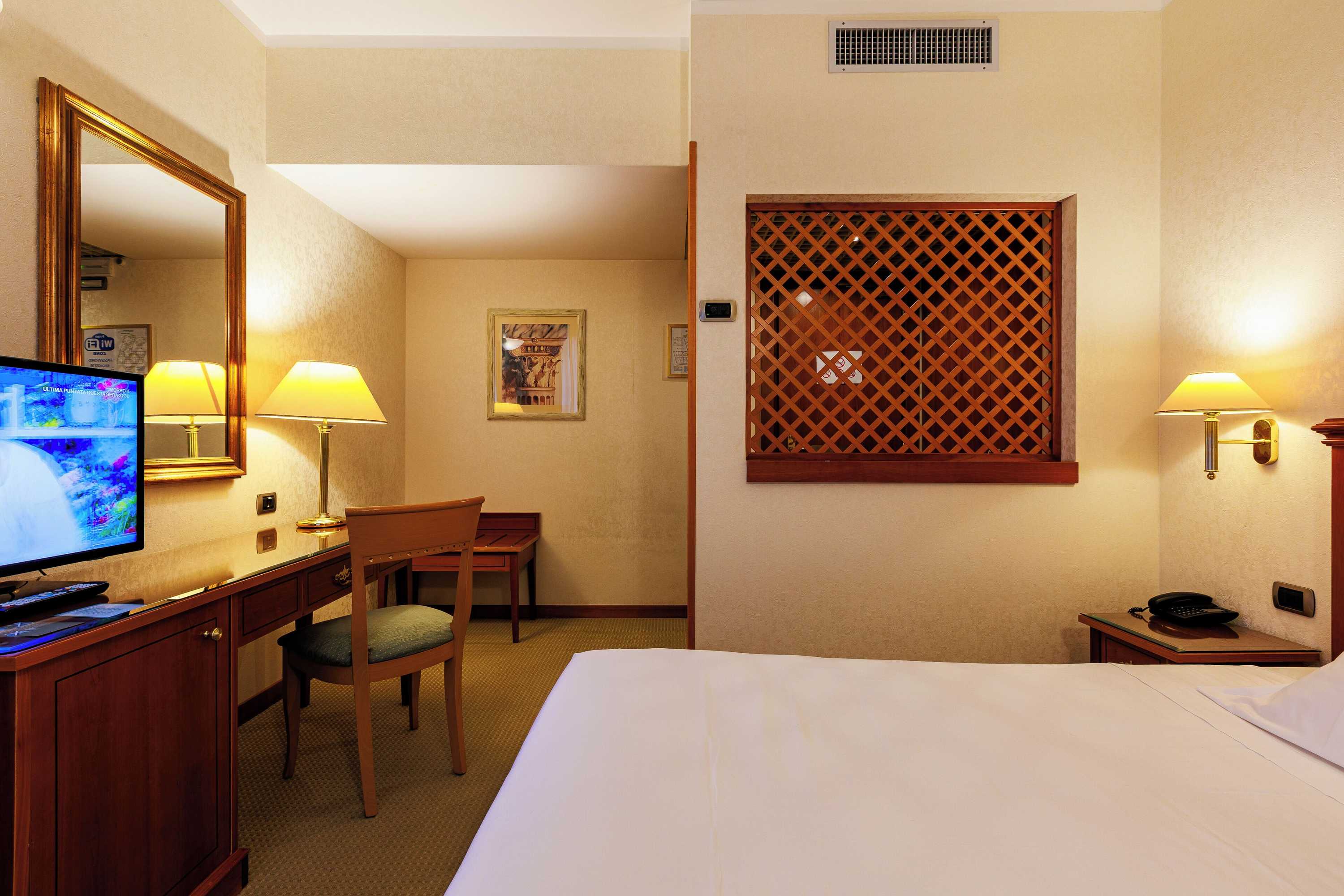 Gift card for Hotel Excelsior Magenta Gift card for Hotel Excelsior Magenta