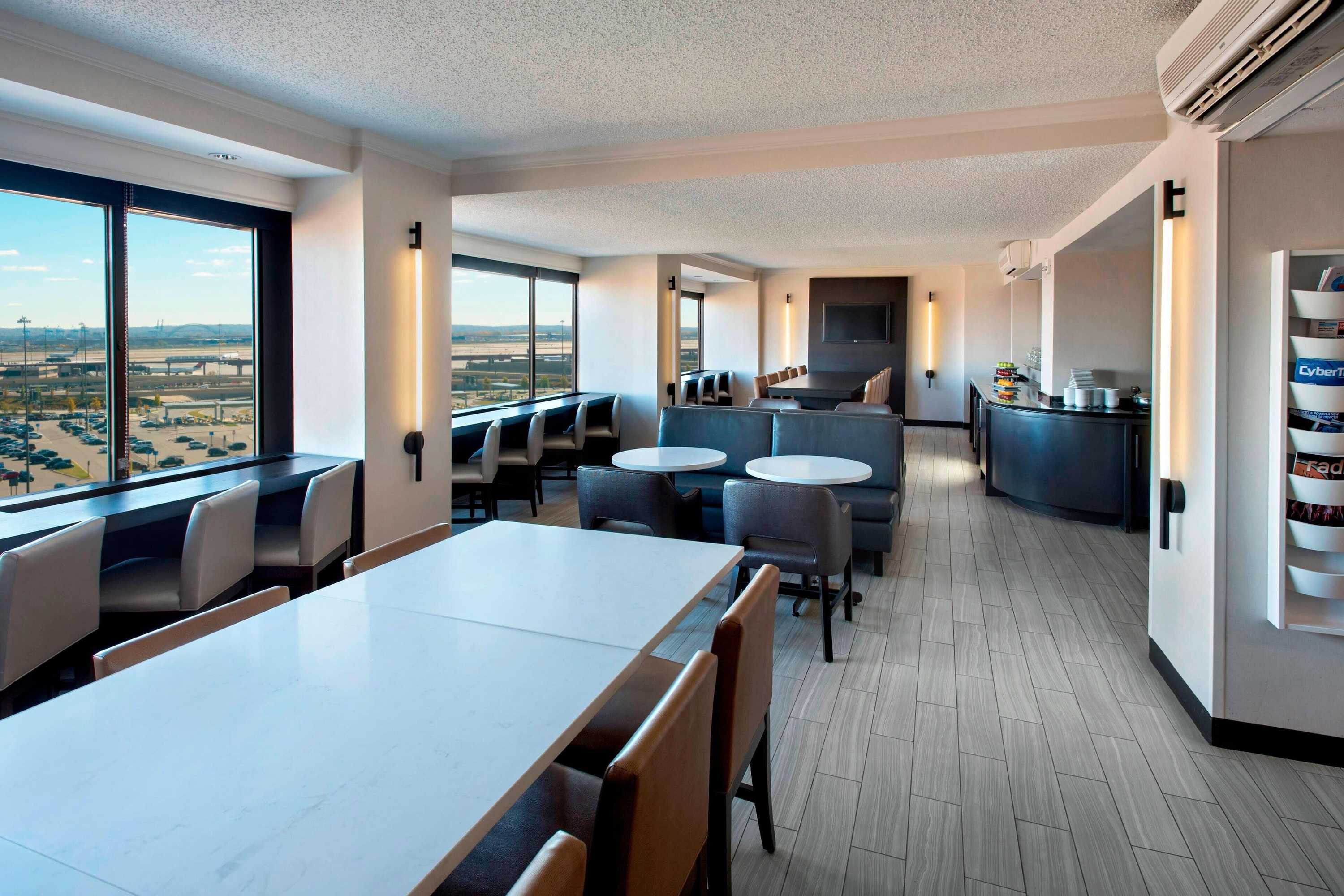 Gift card for Newark Liberty International Airport Marriott