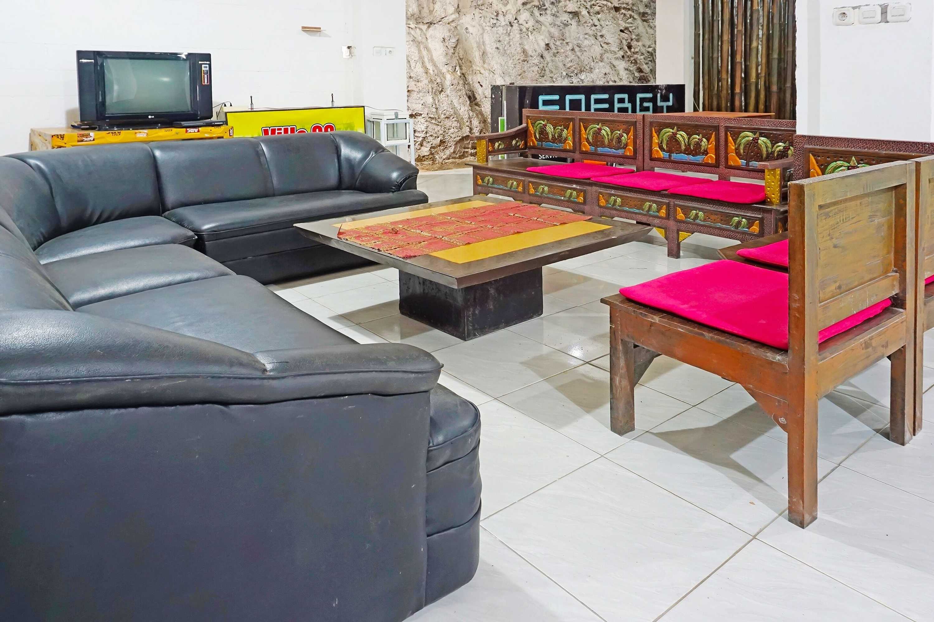 Gift card for Oyo Life 91571 Hotel Ss Bukit Cemara Syariah