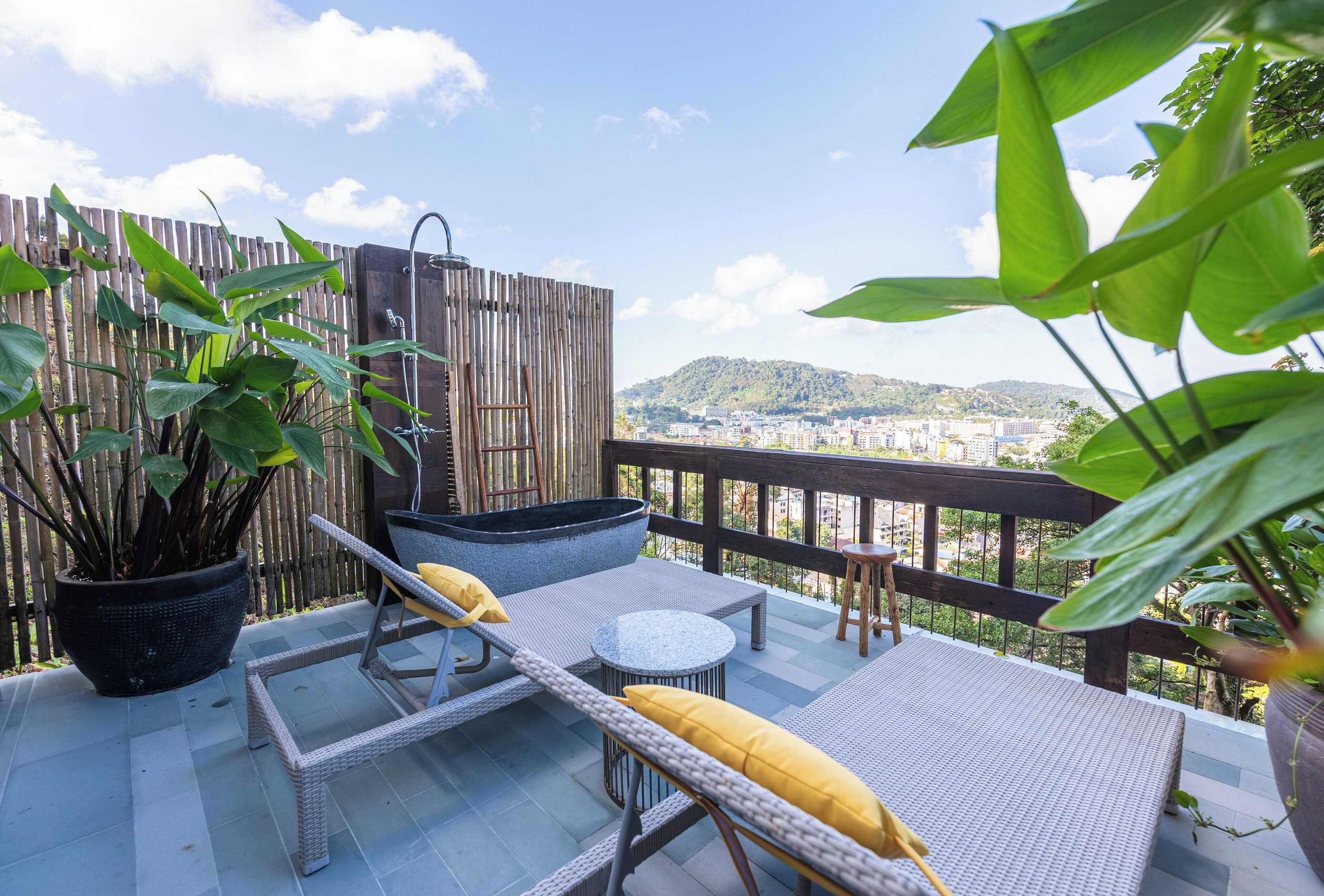 Gift card for Dinso Resort & Villas Phuket, Vignette Collection by Ihg Gift card for Dinso Resort & Villas Phuket, Vignette Collection by Ihg