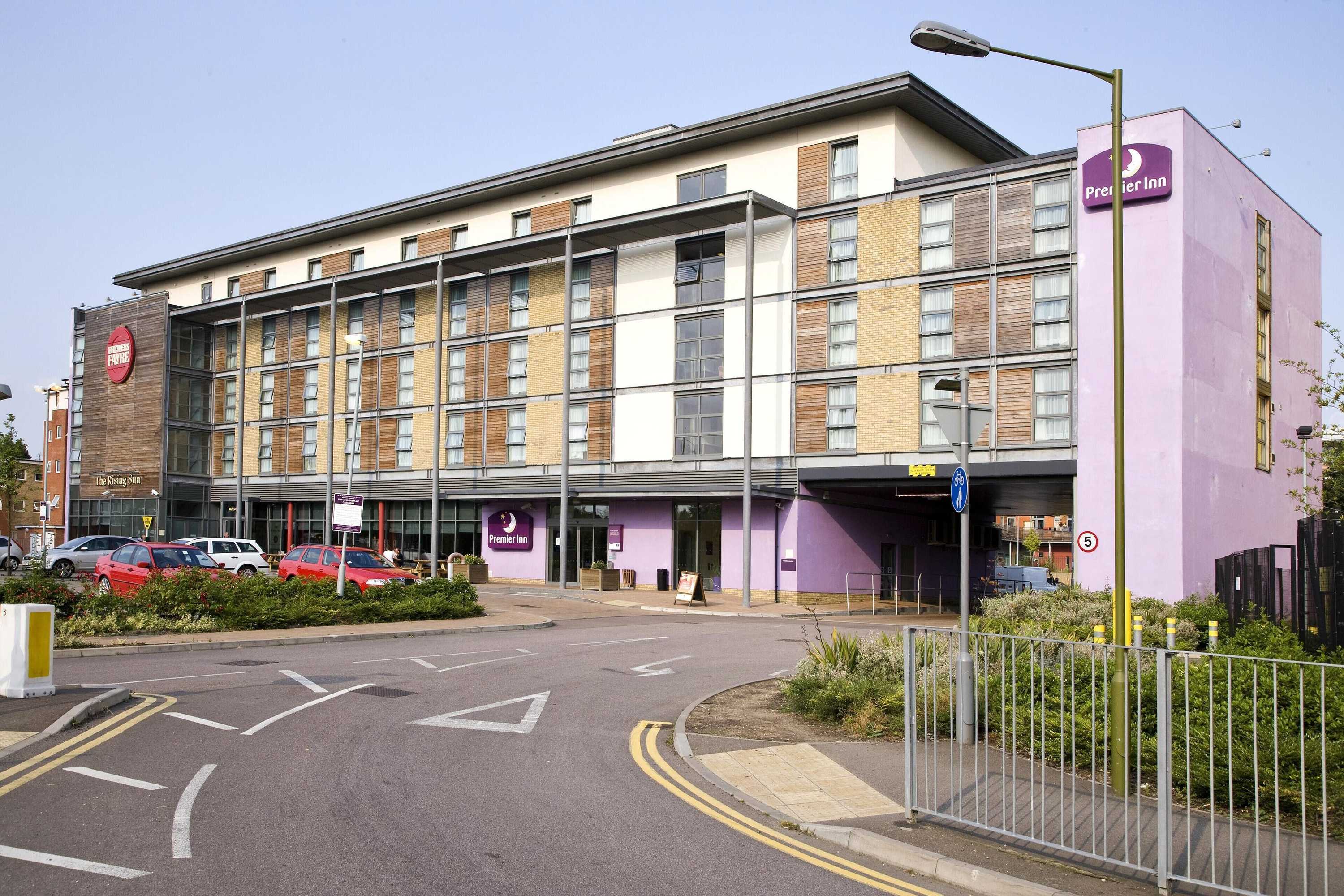 Gift card for Premier Inn Watford (croxley Green) Gift card for Premier Inn Watford (croxley Green)
