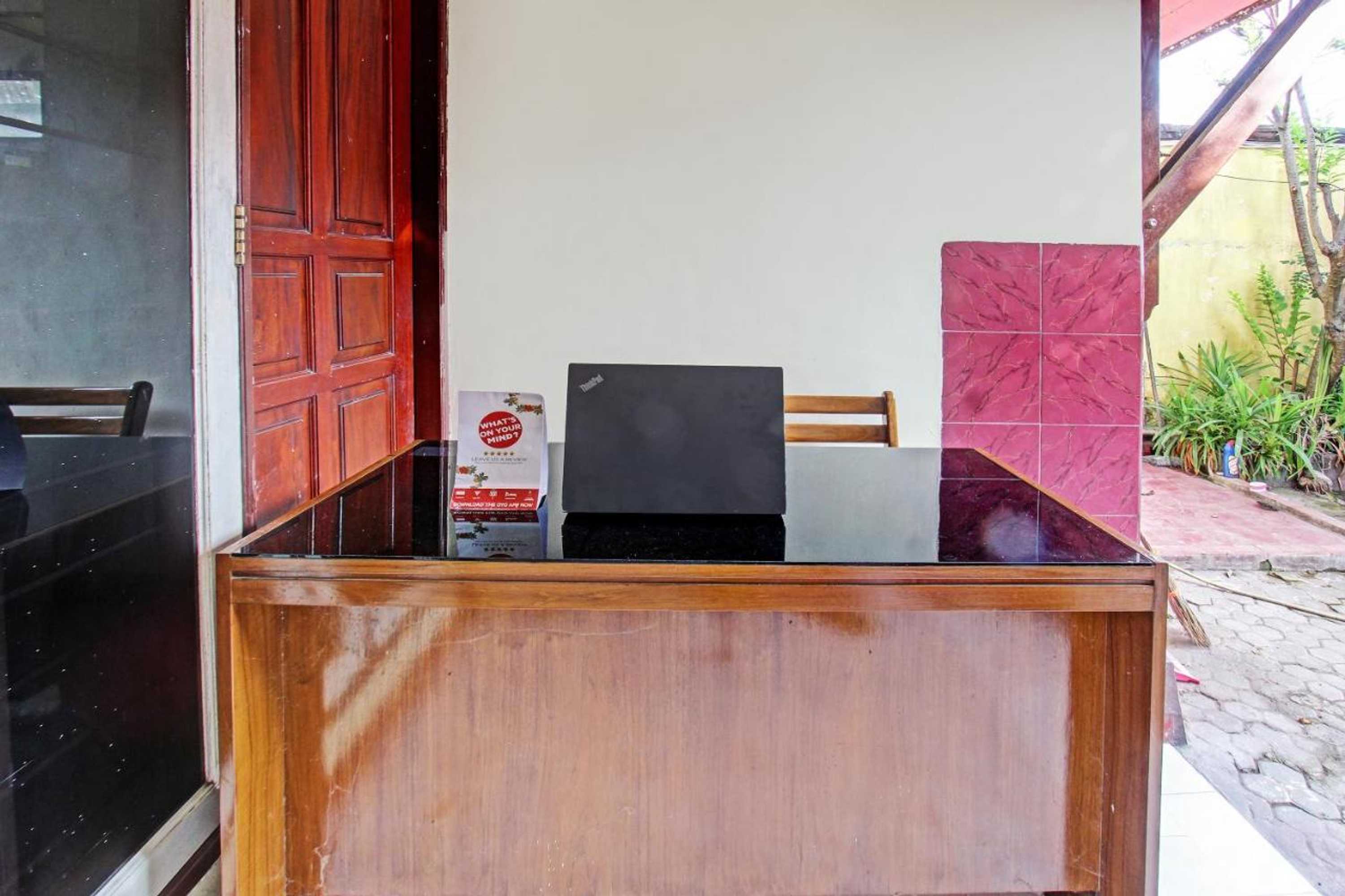 Gift card for Oyo 92710 Losmen Tjabe Merah