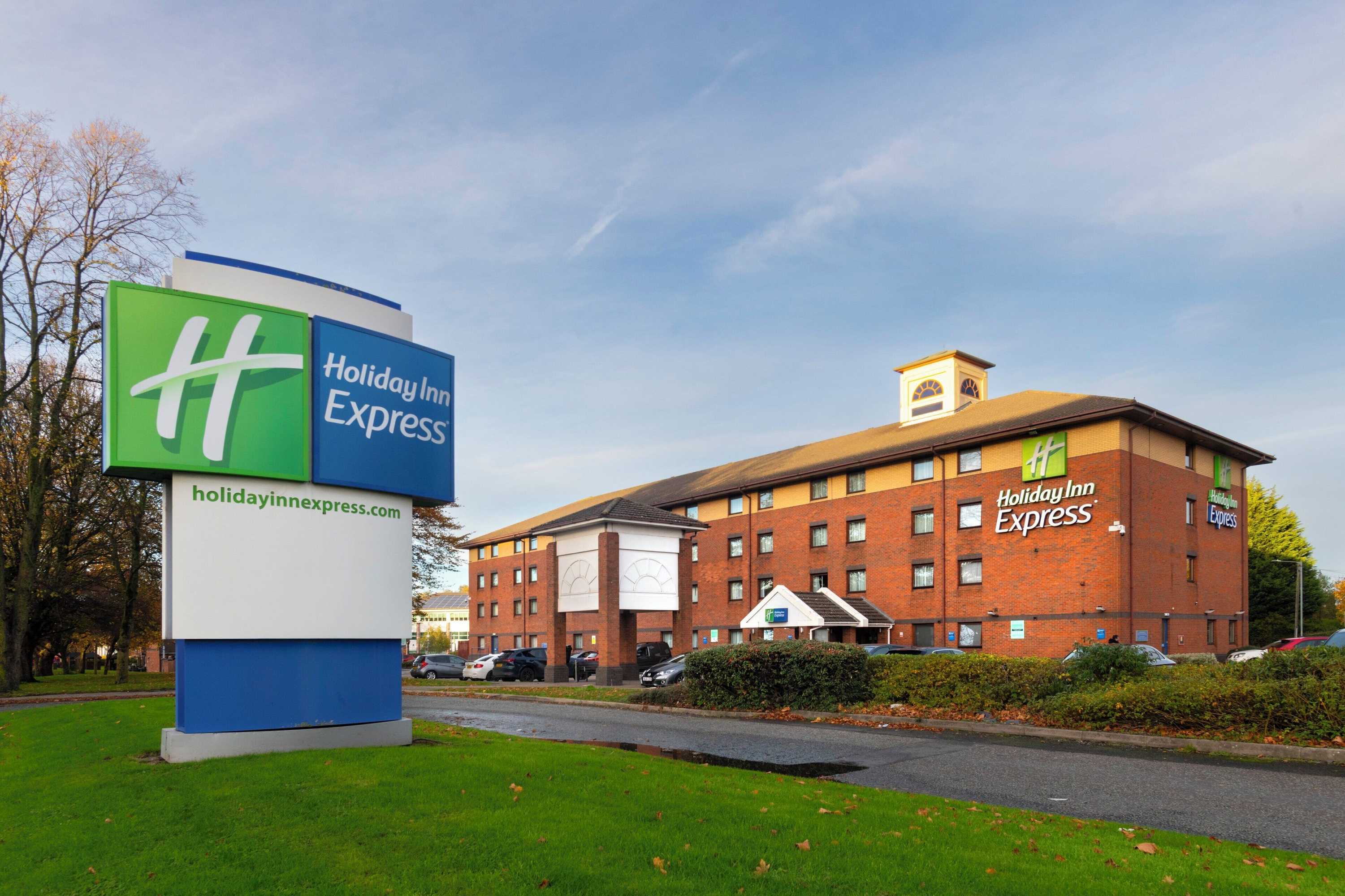 Gift card for Holiday Inn Express Birmingham - Oldbury by Ihg