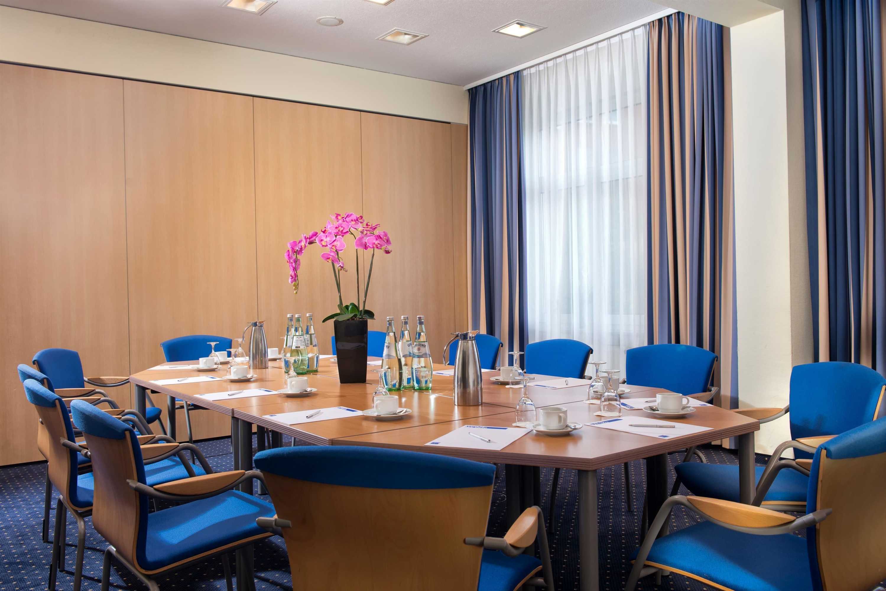 Gift card for Tryp by Wyndham Lübeck Aquamarin Gift card for Tryp by Wyndham Lübeck Aquamarin