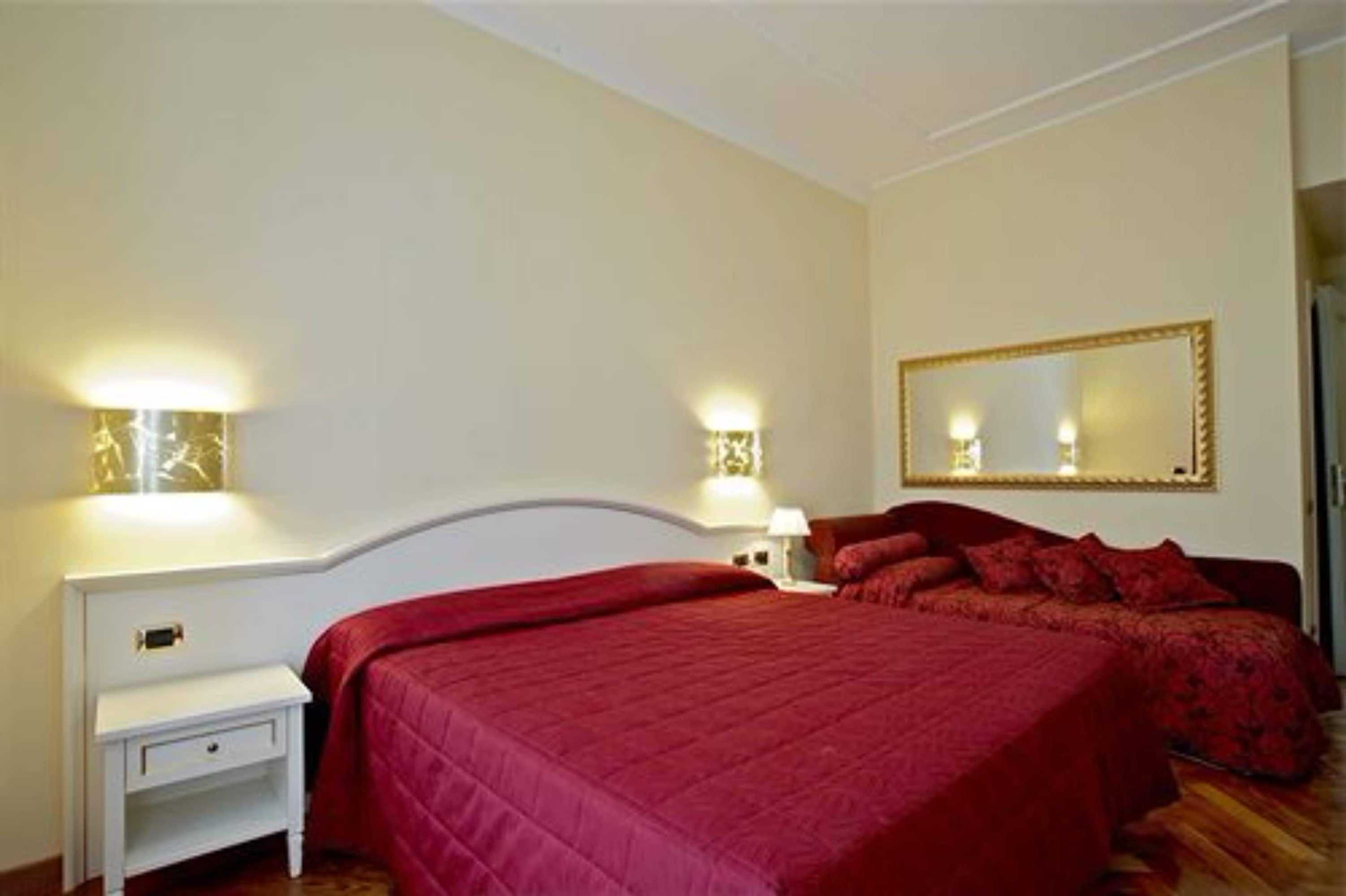 Gift card for Hotel Excelsior Splendide Gift card for Hotel Excelsior Splendide