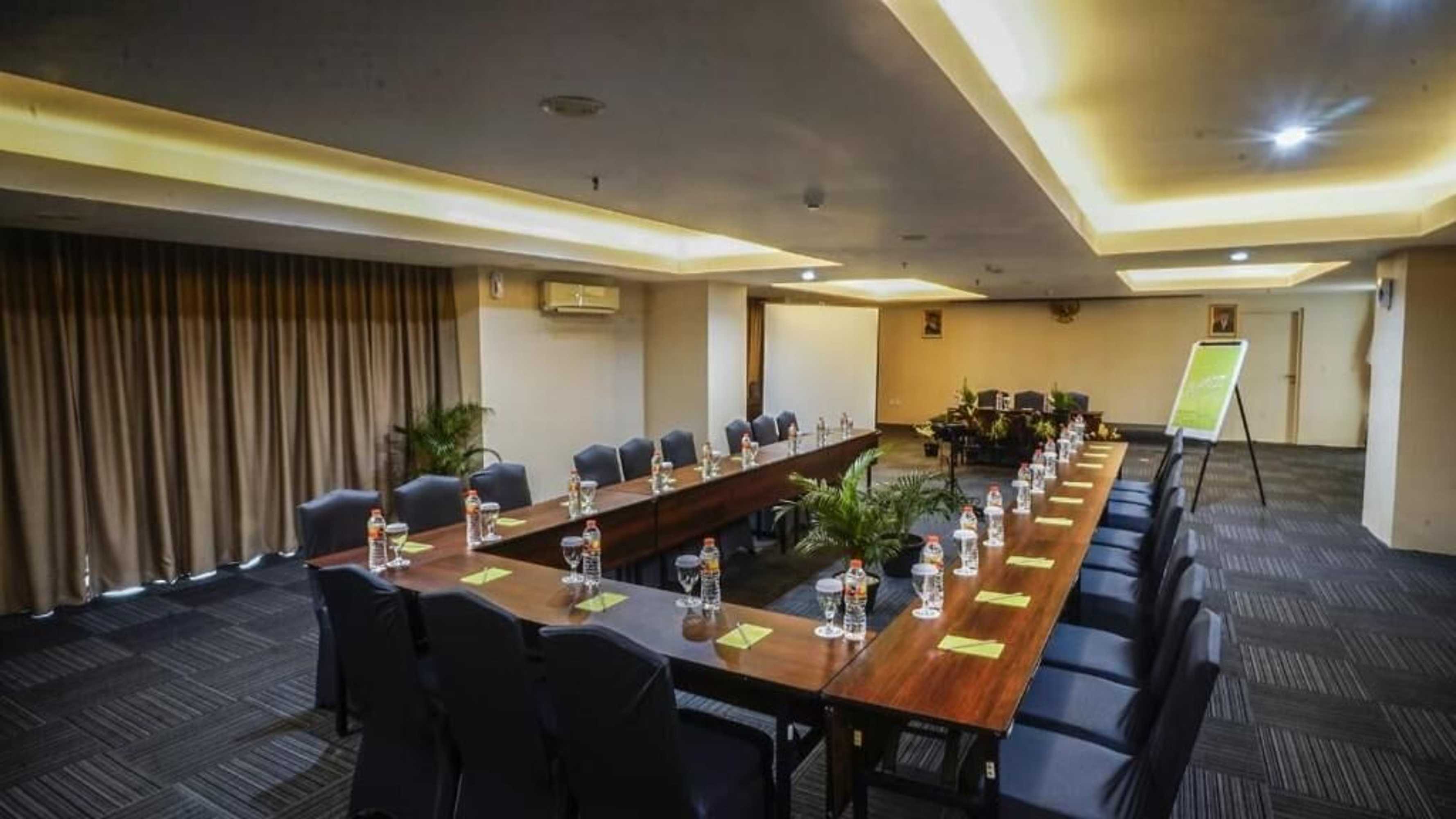 Gift card for Whiz Hotel Pemuda Semarang