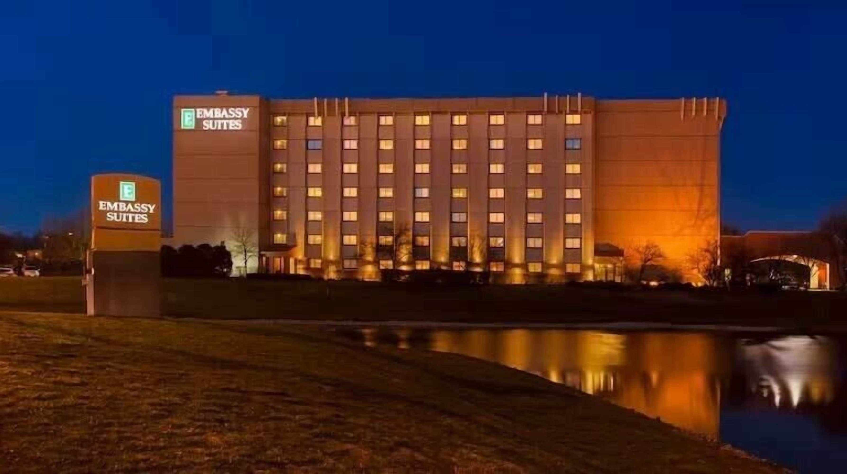 Gift card for Embassy Suites by Hilton Chicago Schaumburg Woodfield Gift card for Embassy Suites by Hilton Chicago Schaumburg Woodfield