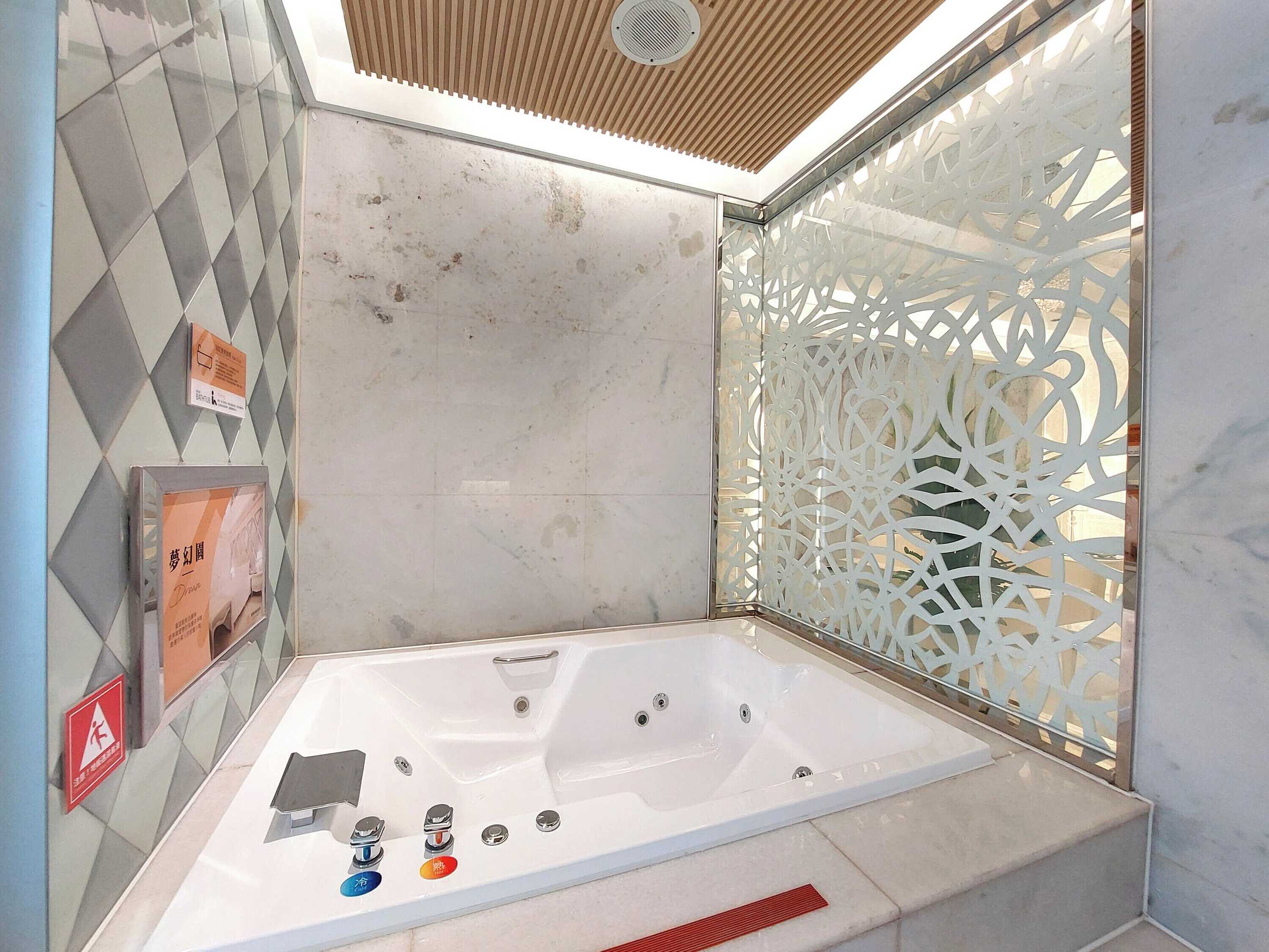 Gift card for Elysees Motel