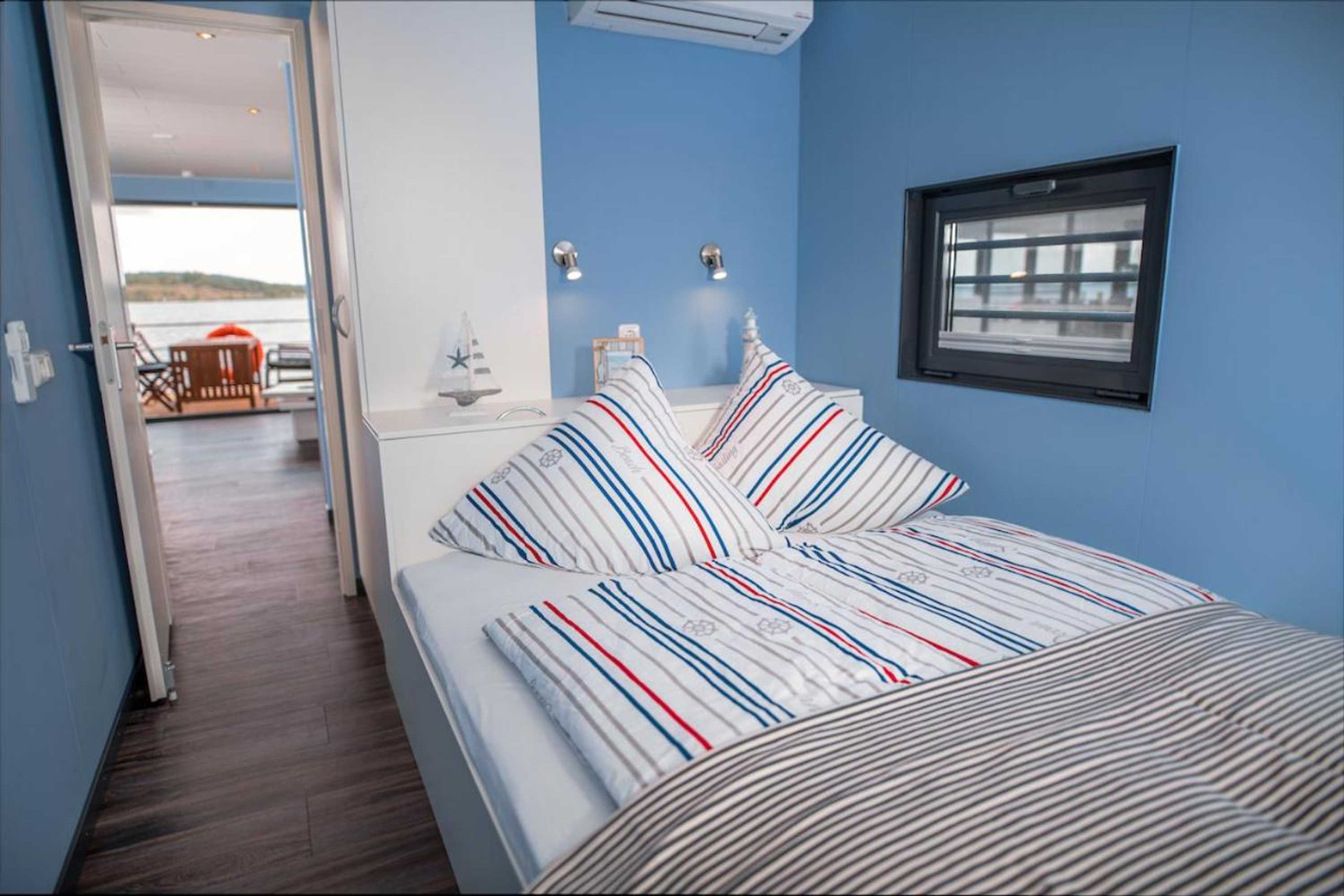 Gift card for Hausboote Und Ferienhäuser Marina Mücheln