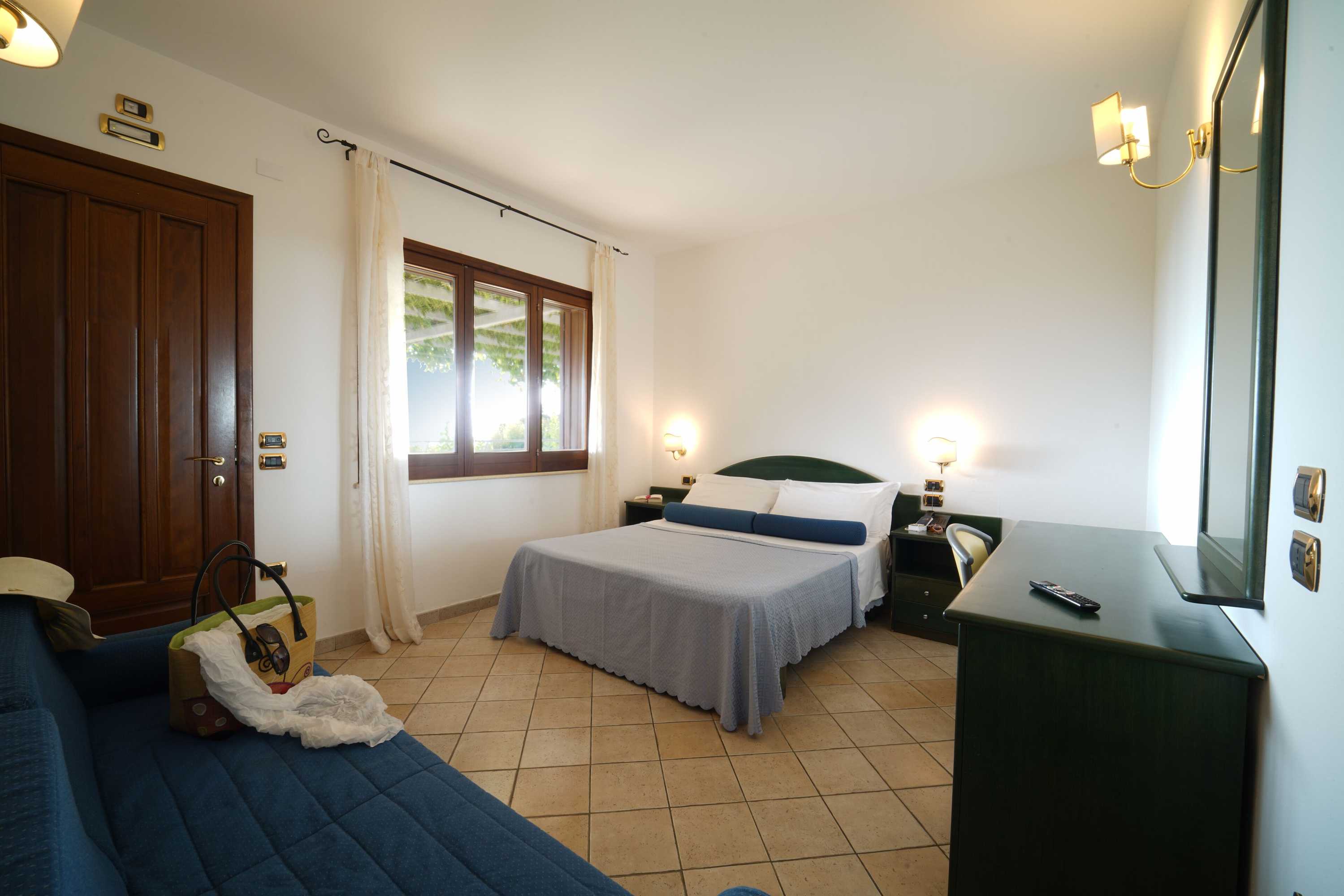 Gift card for Hotel Scoglio Del Leone Gift card for Hotel Scoglio Del Leone