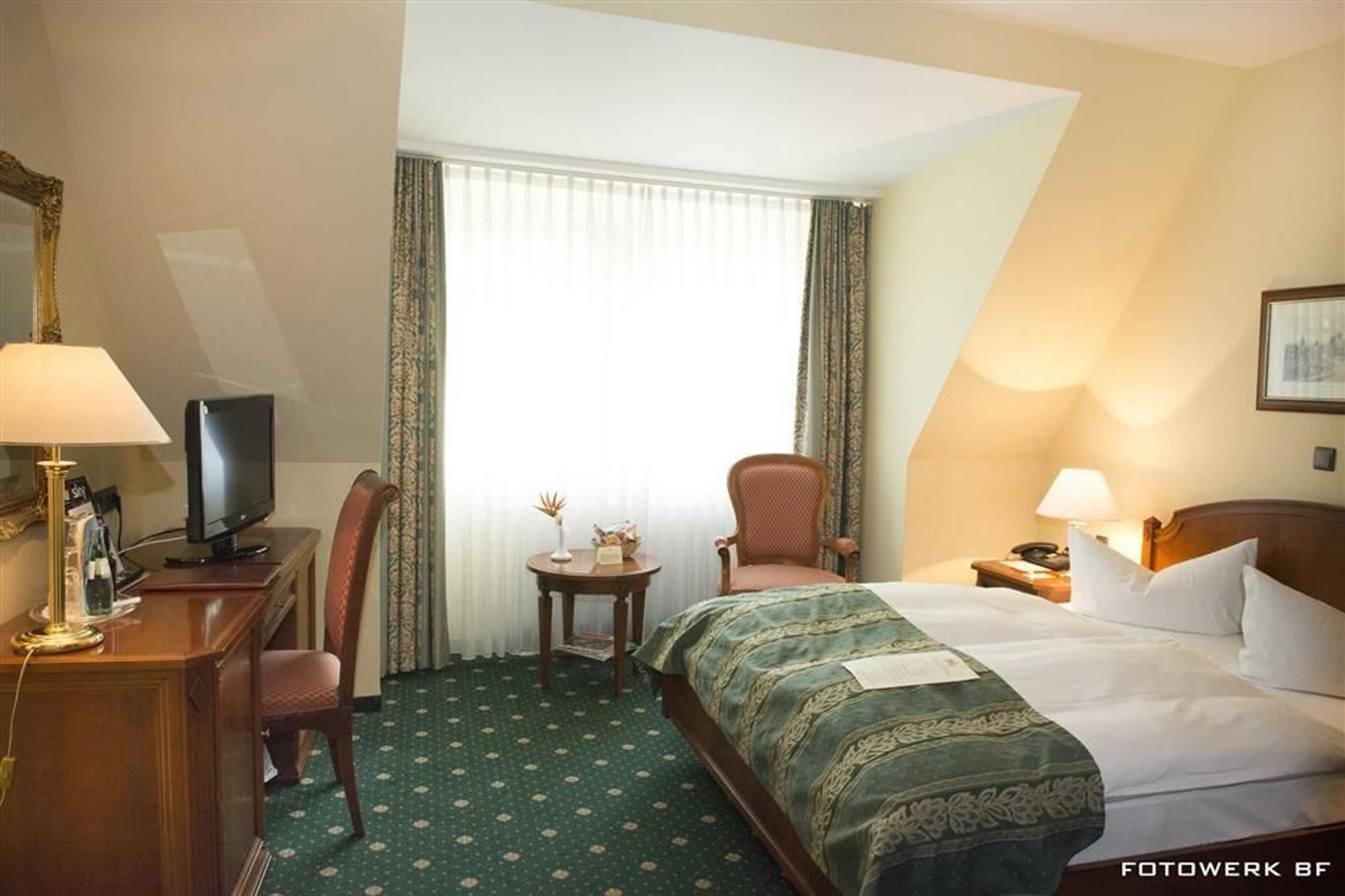 Gift card for Schlosshotel Schkopau Gift card for Schlosshotel Schkopau