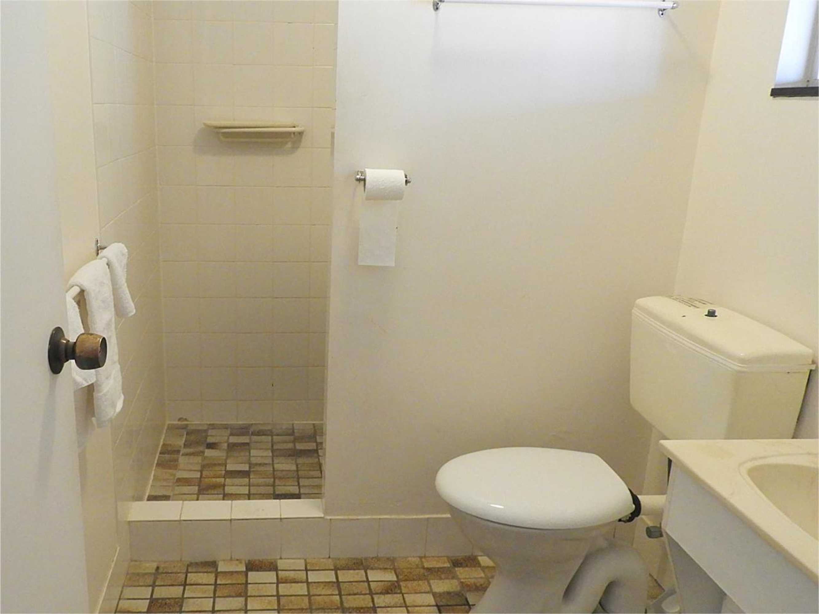 Gift card for Beerwah Glasshouse Motel