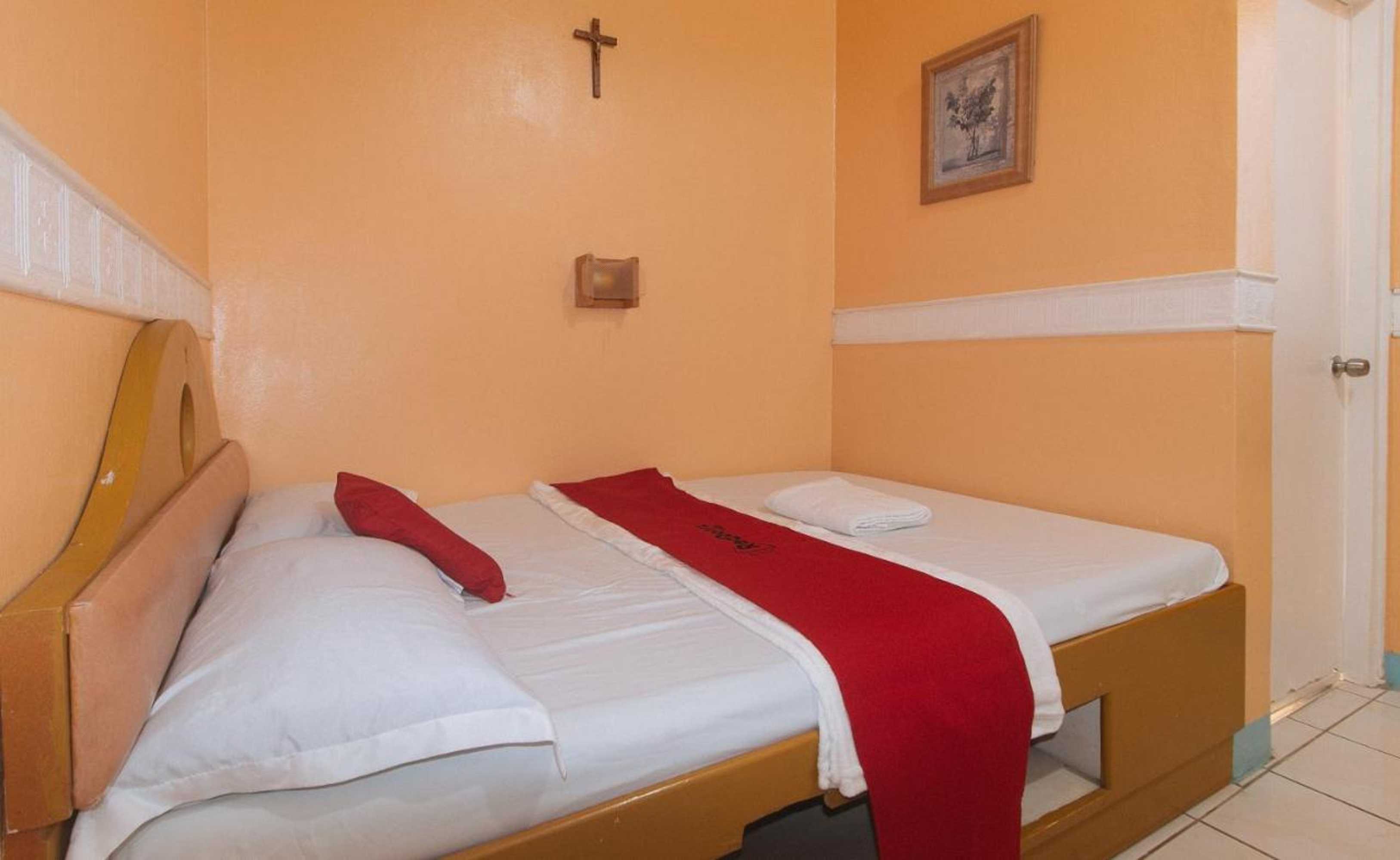 Gift card for Reddoorz at Amora Villa Apartelle