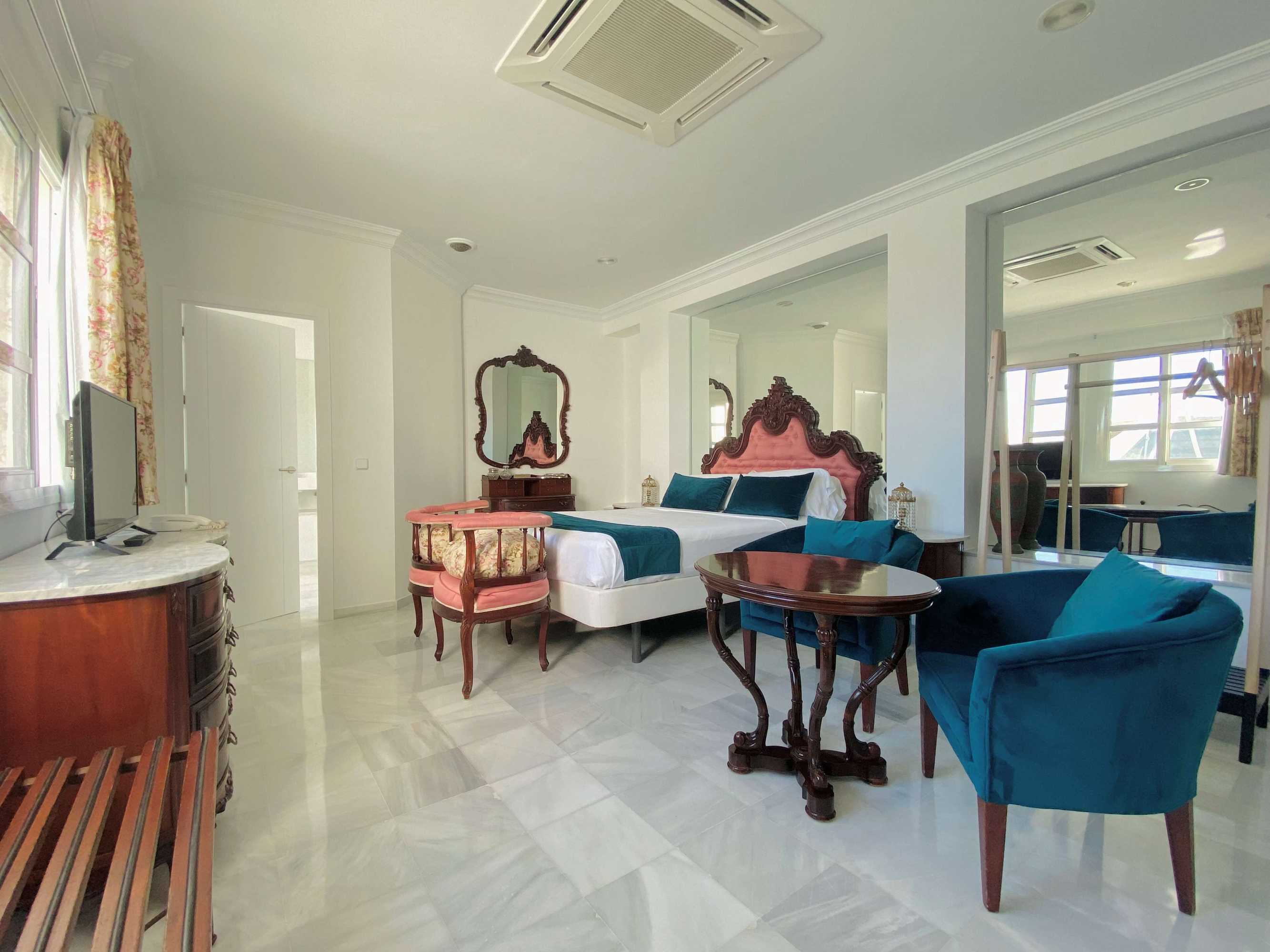 Gift card for Hotel Las Cortes De Cádiz