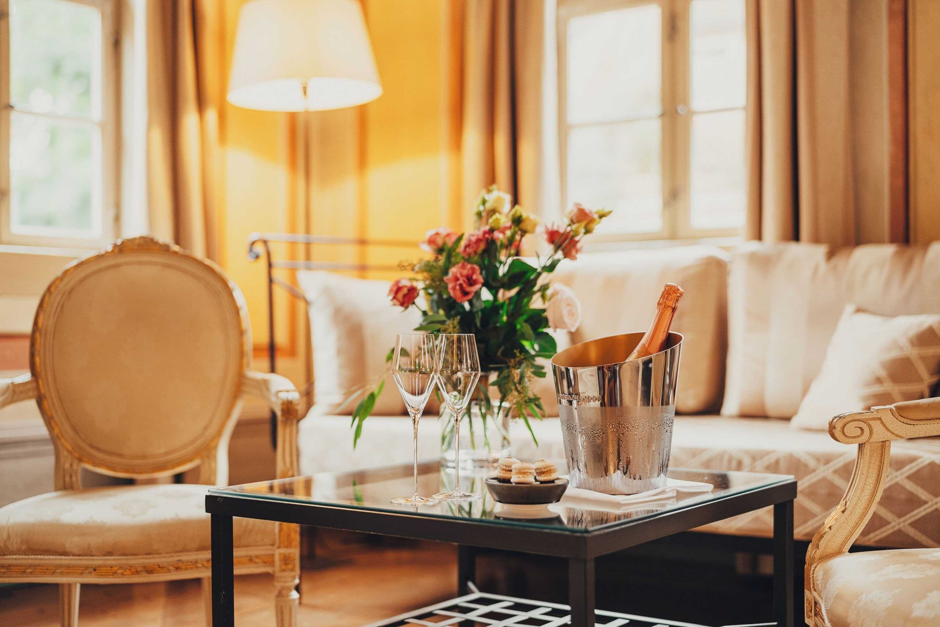 Gift card for Hotel Villa Sorgenfrei & Restaurant Atelier Sanssouci Gift card for Hotel Villa Sorgenfrei & Restaurant Atelier Sanssouci